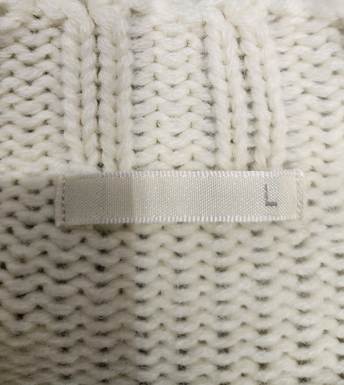 GU 아이보리 니트 스웨터 L 상품이미지4