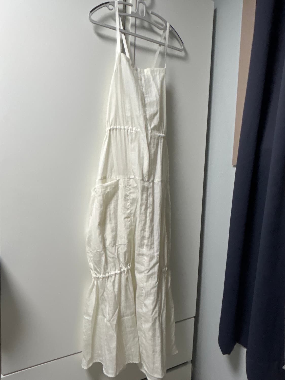 누아클레우먼 스트링 포켓 슬리브리스 드레스 아이보리 상품이미지3