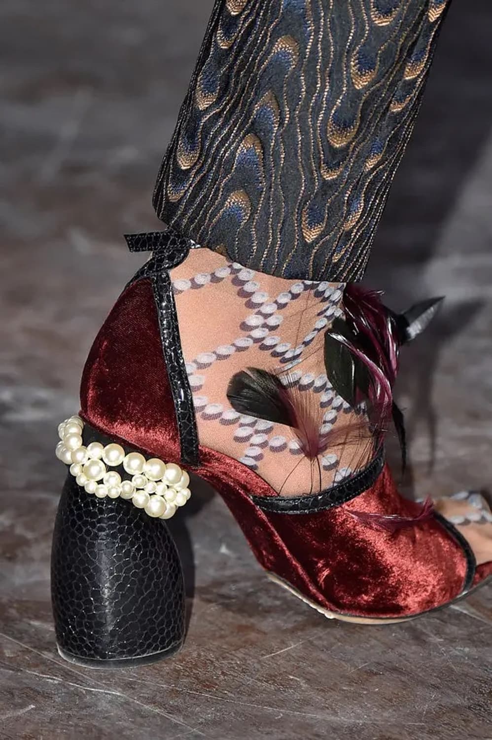 드리스반노튼 진주 펌프스힐 상품이미지8