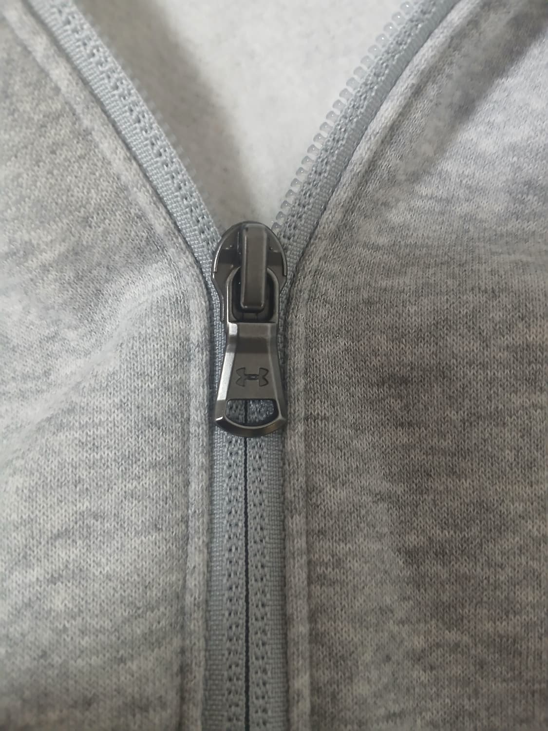 언더아머 후드집업 L 상품이미지5