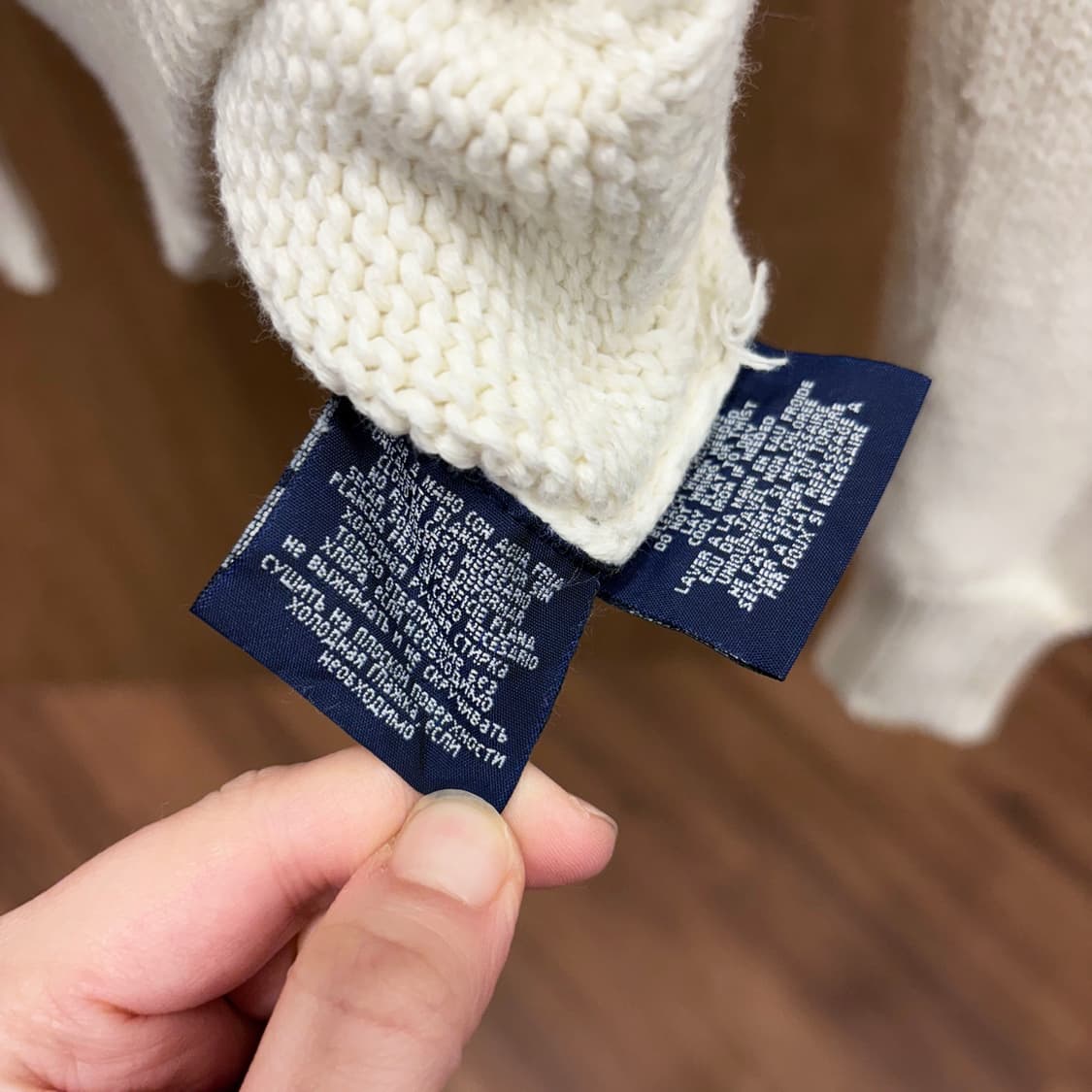 랄프로렌 하이넥 긴팔 숏 니트 블랙 페어아일 노르딕 패턴 디테일 아이보리 상품이미지7