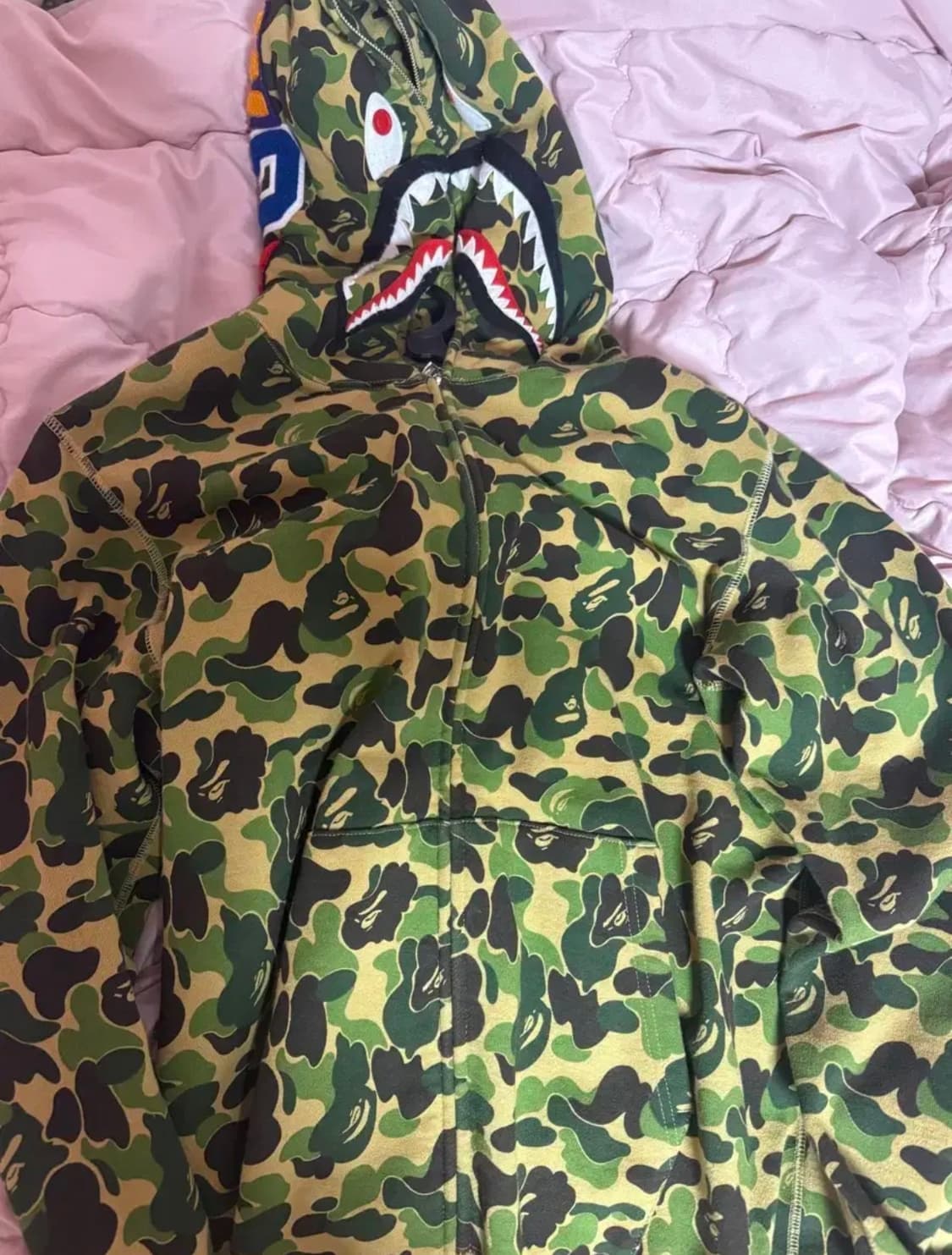 베이프 카모 샤크후드 L 정품 상품이미지1