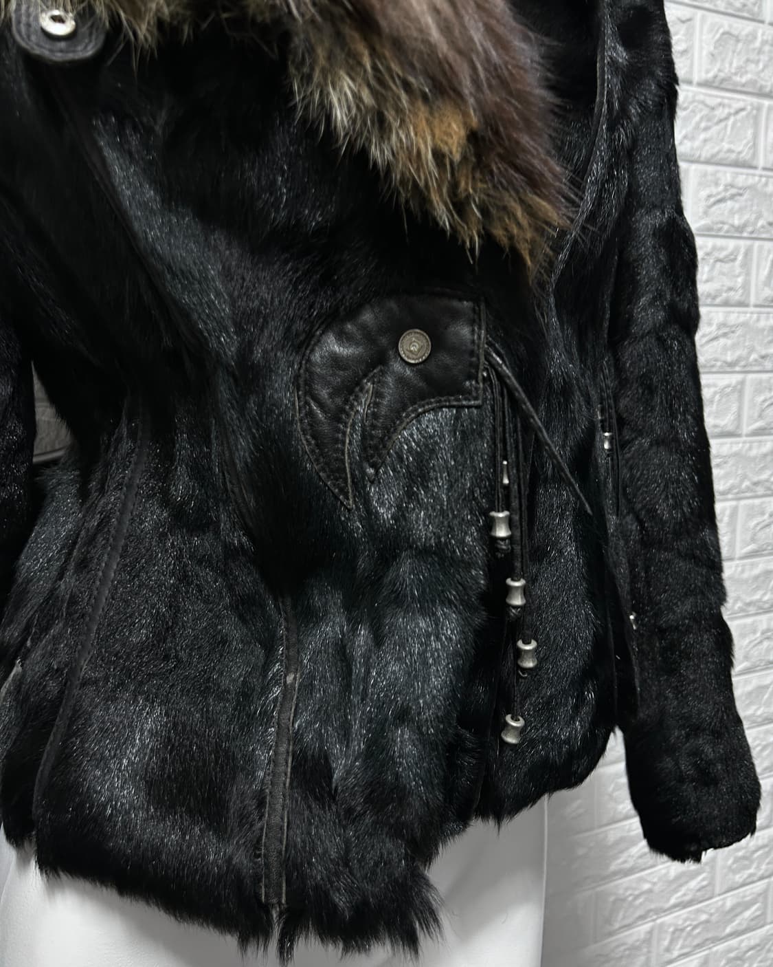Ezilli 고딕 램스킨 폭스 퍼 자켓 상품이미지3
