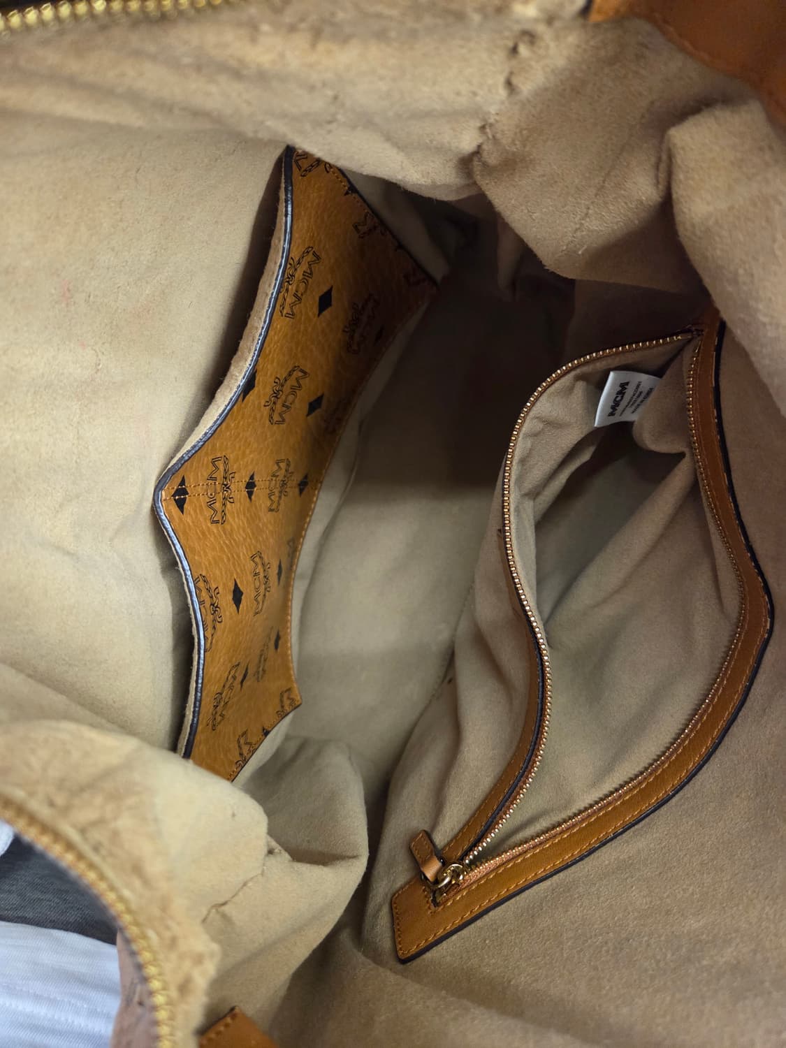 MCM 비세토스 호보백 브라운 상품이미지6