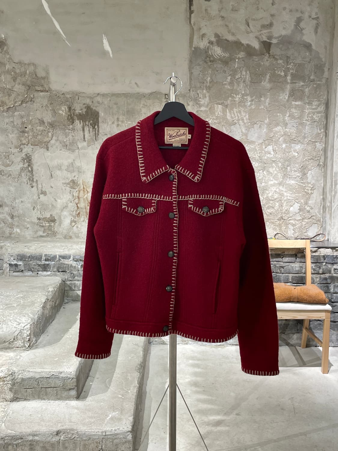 울리치 딥 레드 핸드메이드 스티치 울 자켓 상품이미지1