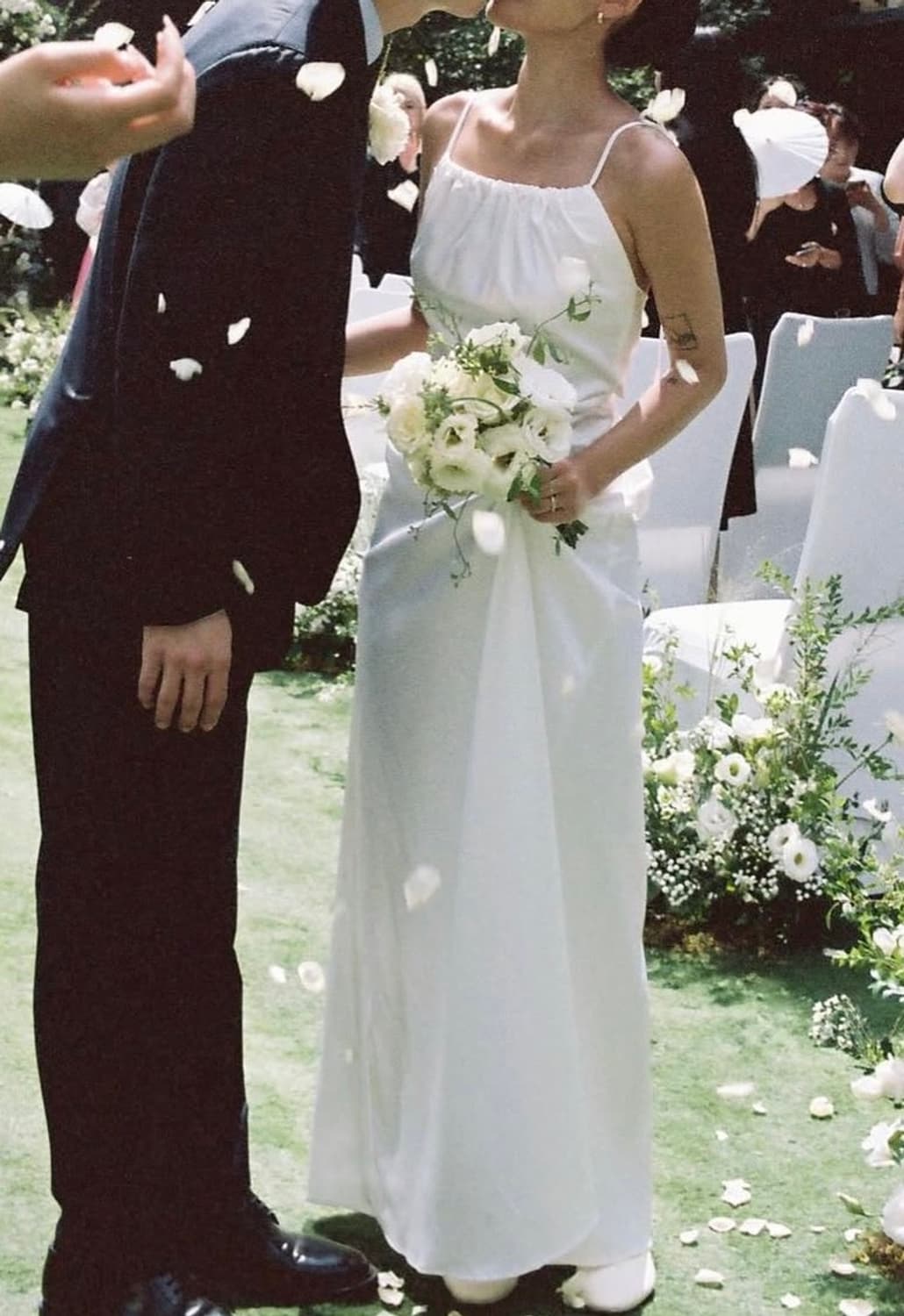 가니송 브라이덜 백 리본 드레스 상품이미지5