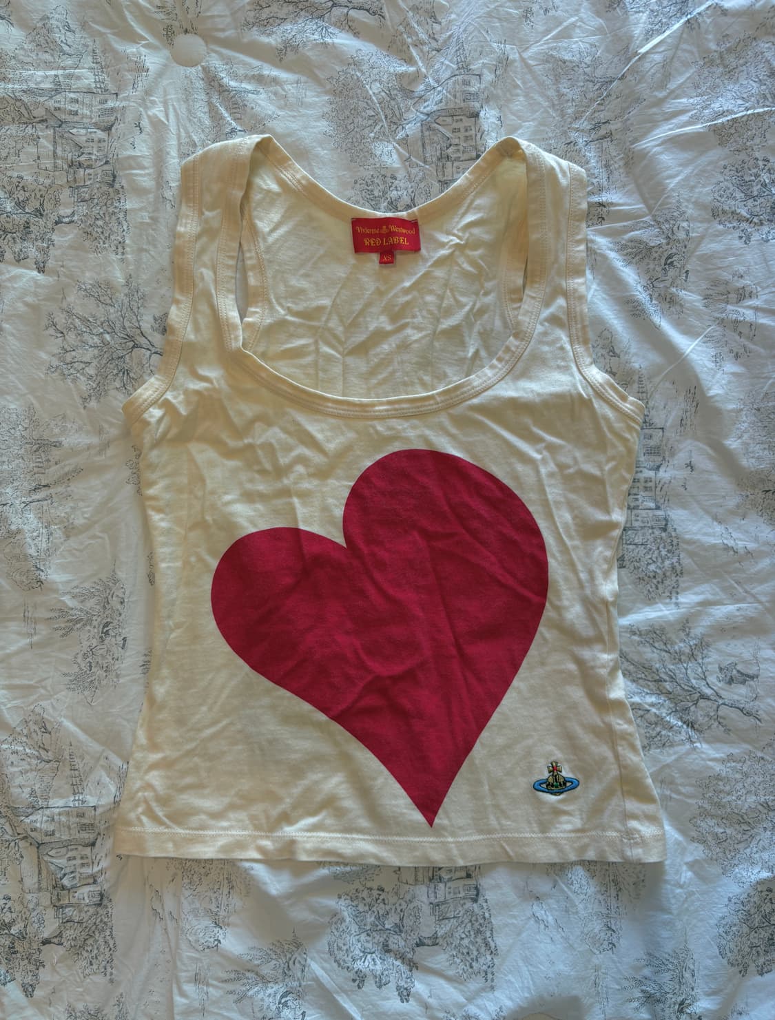 비비안웨스트우드 하트 나시 상품이미지1