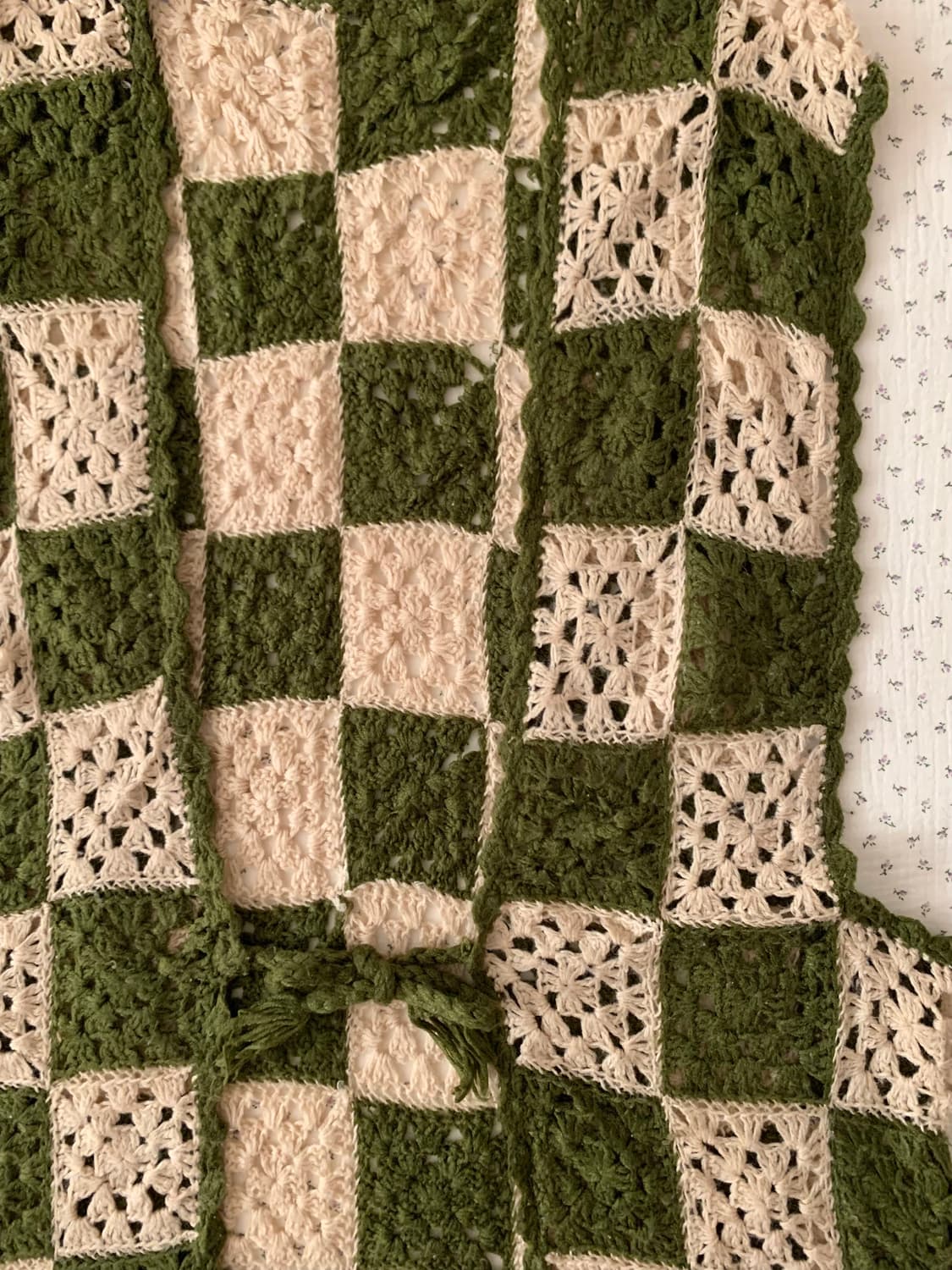 카키 체크 크로쉐 베스트 상품이미지2