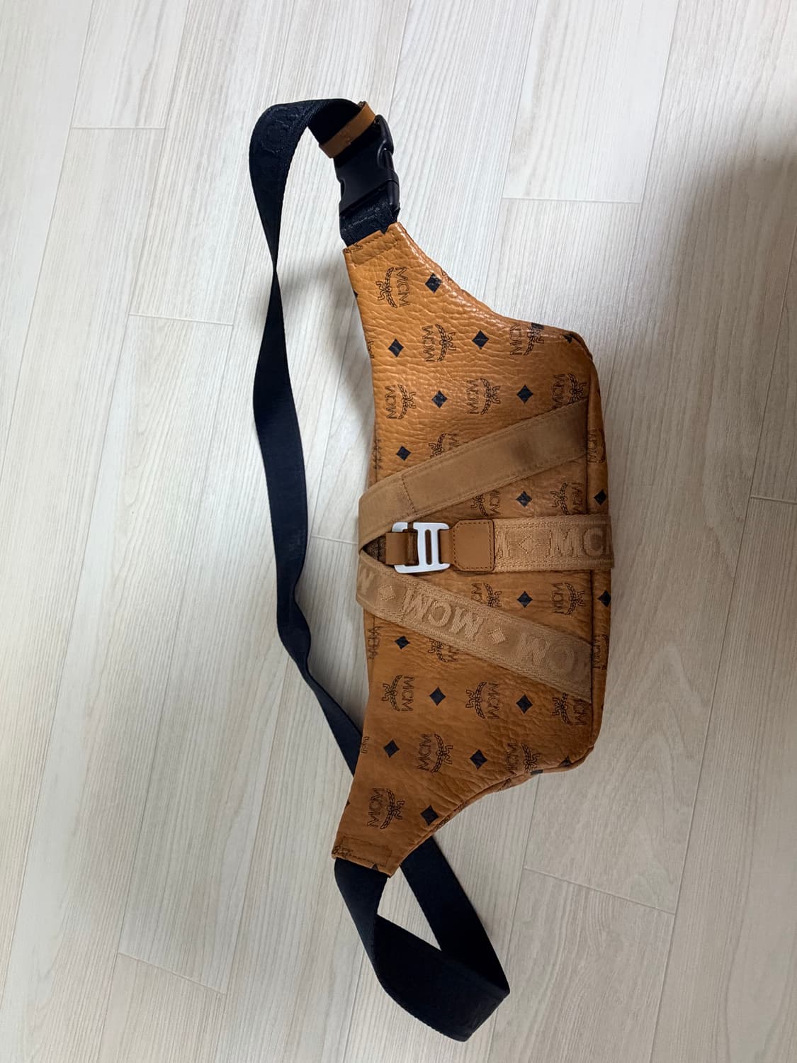 MCM벨트백 상품이미지4