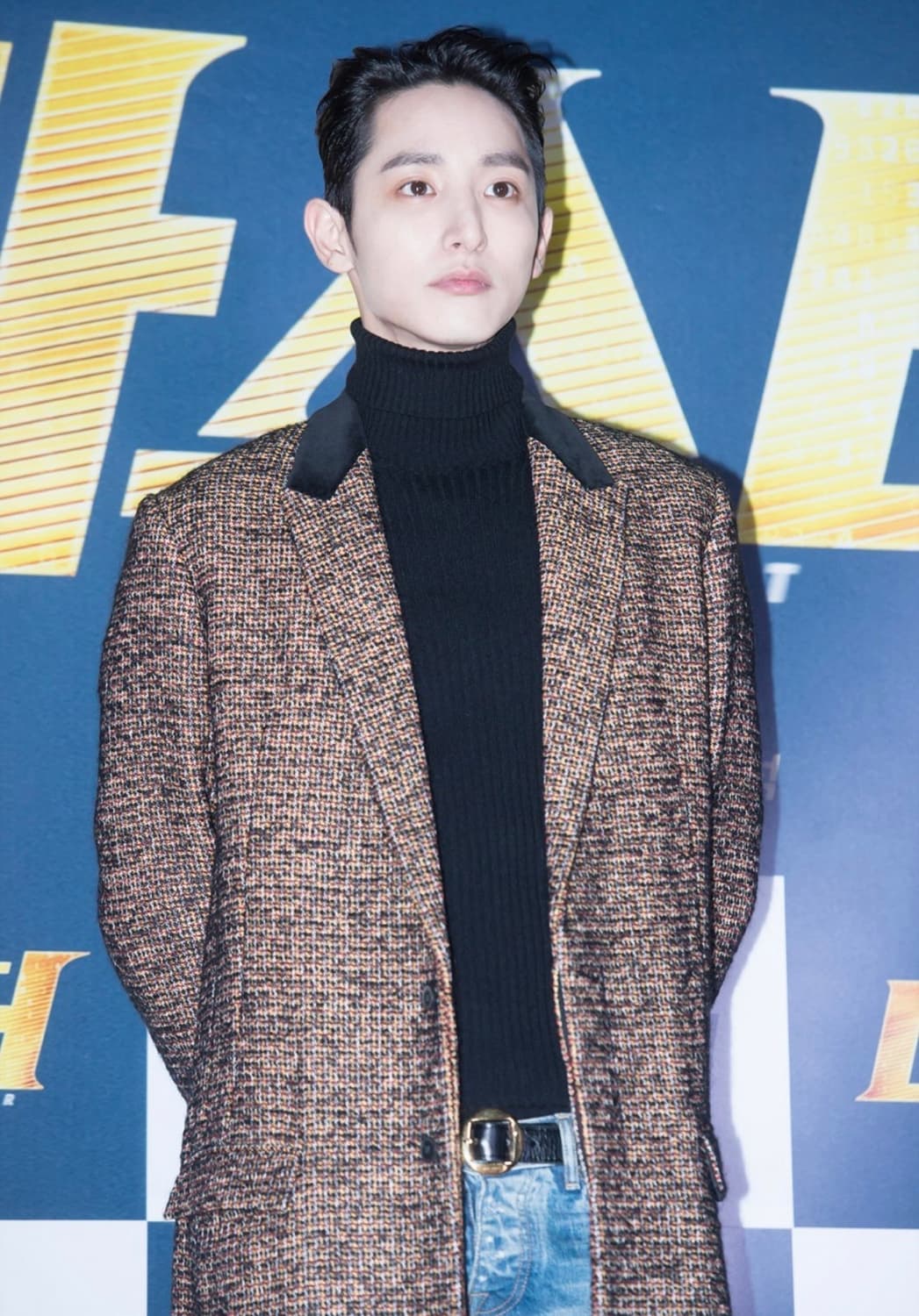 생로랑 15fw 문벨트 90사이즈  상품이미지7