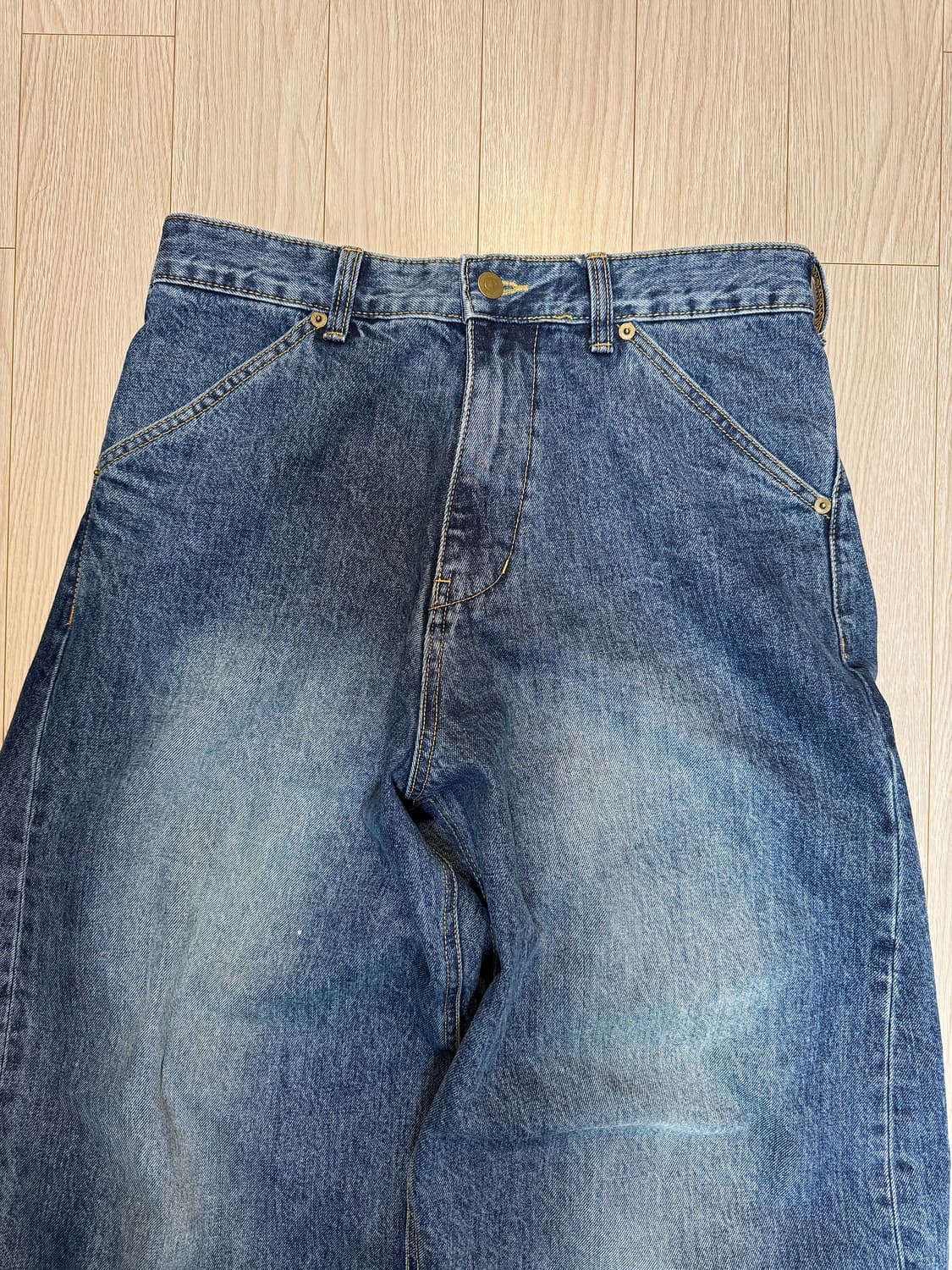 [3] 해칭룸 와이드 커브 진 워시드 블루 상품이미지2