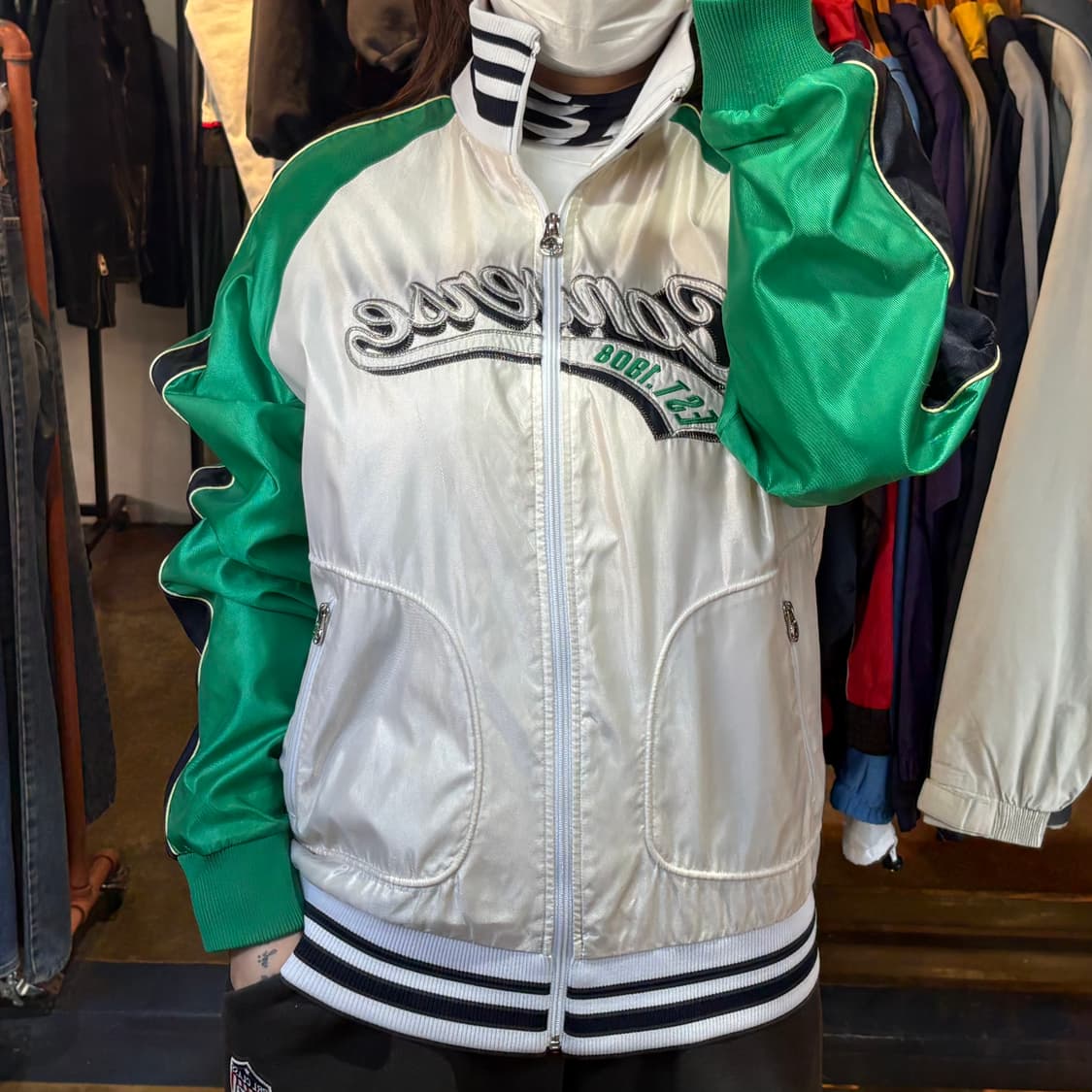 컨버스 배색 바시티 자켓 상품이미지1