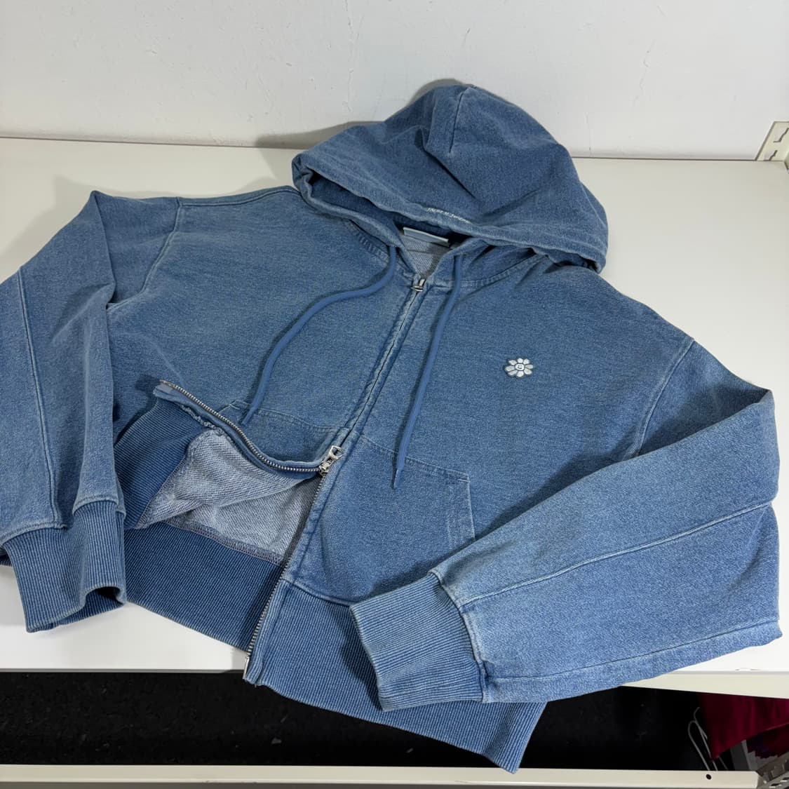 우먼M 와릿이즌 네이비 피그먼트 투웨이 크롭 후드집업 상품이미지1