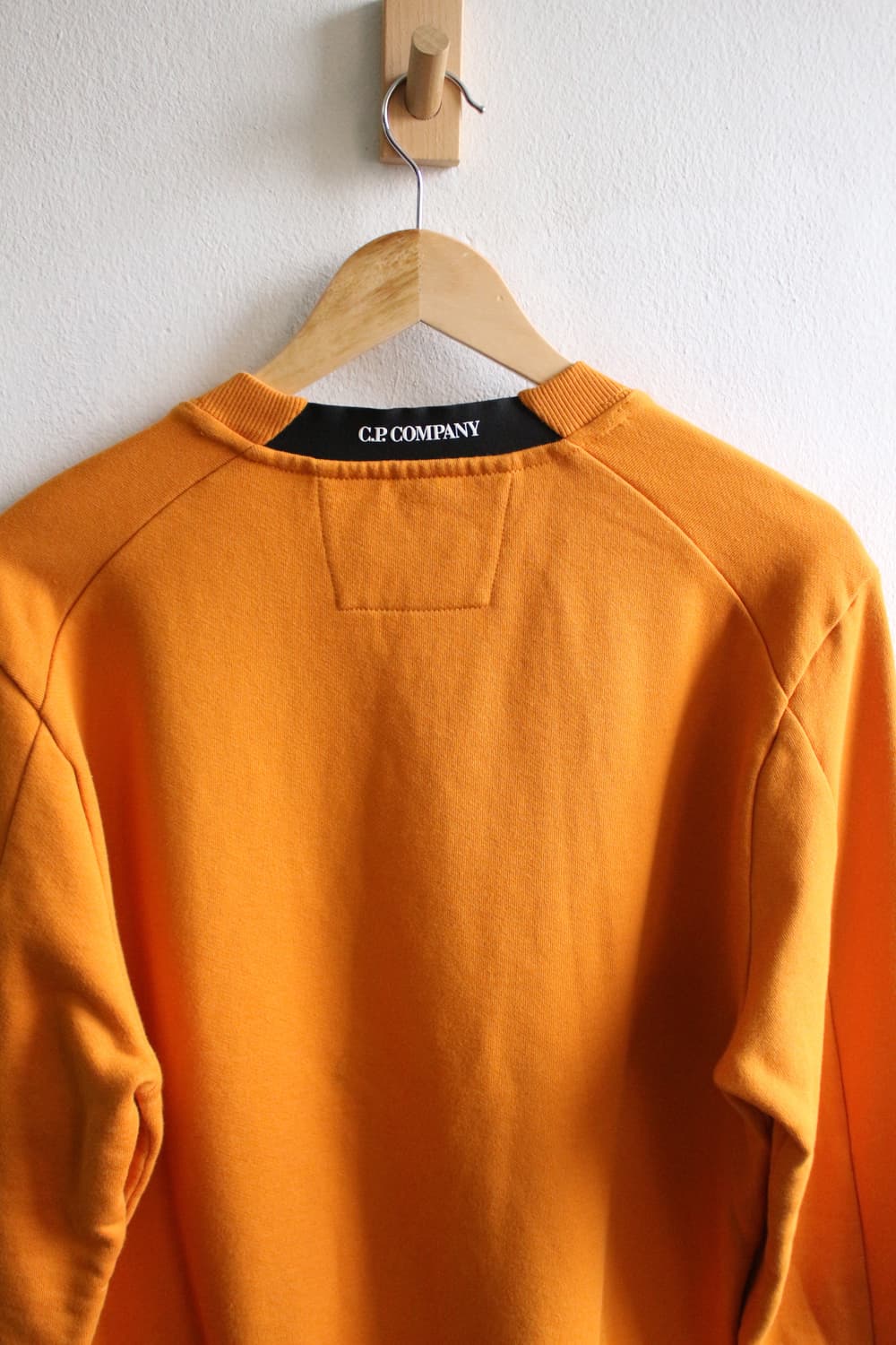 씨피컴퍼니 스웻 셔츠 상품이미지5