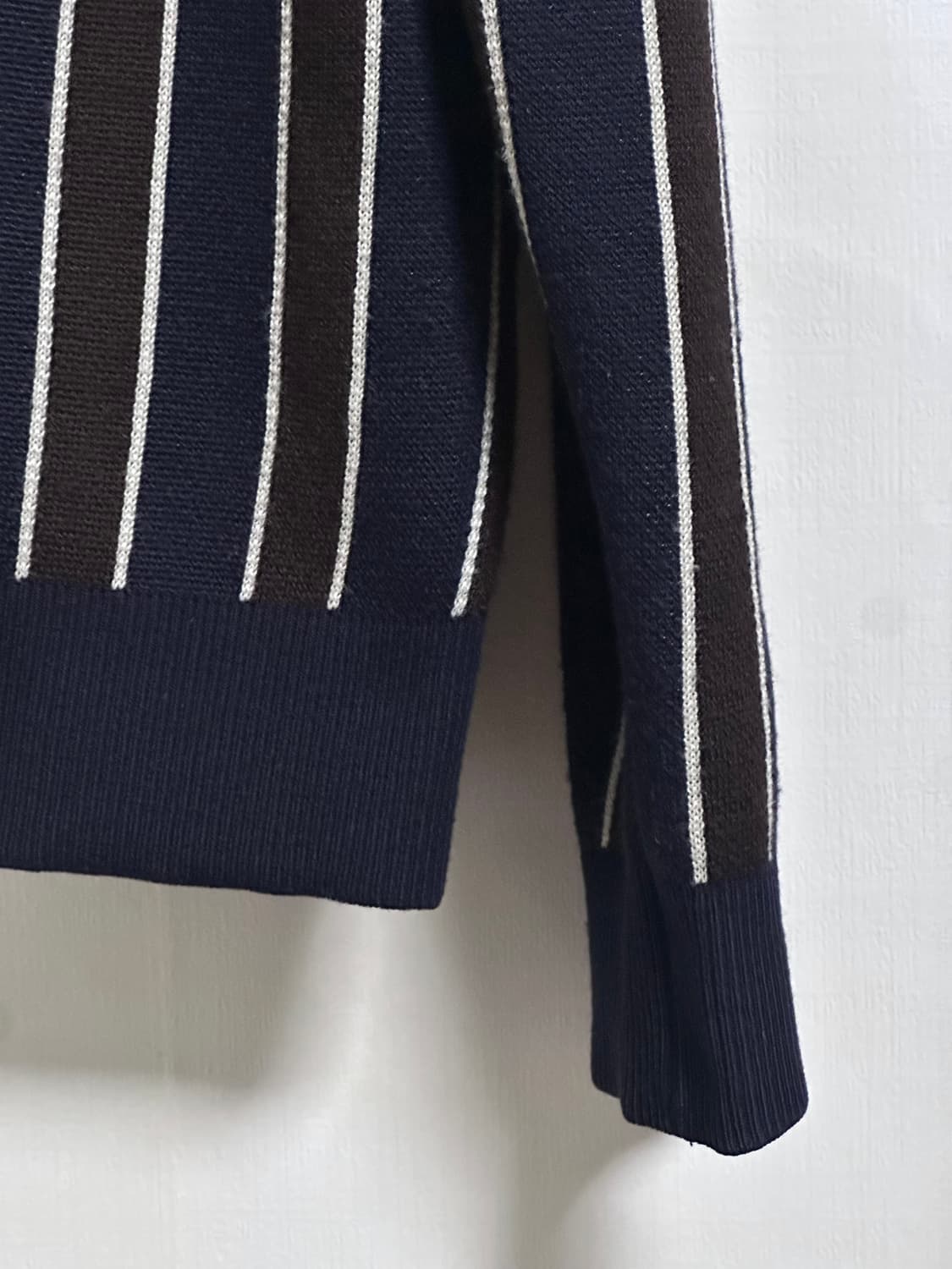 새상품급 / 지오송지오 스트라이프 가디건 네이비/105 상품이미지3