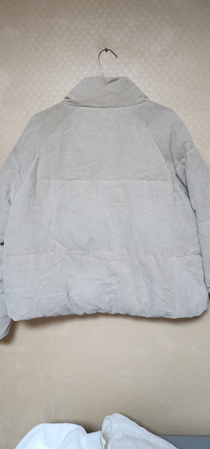 스파오 여성 코듀로이 골덴 패딩점퍼m새급 상품이미지2