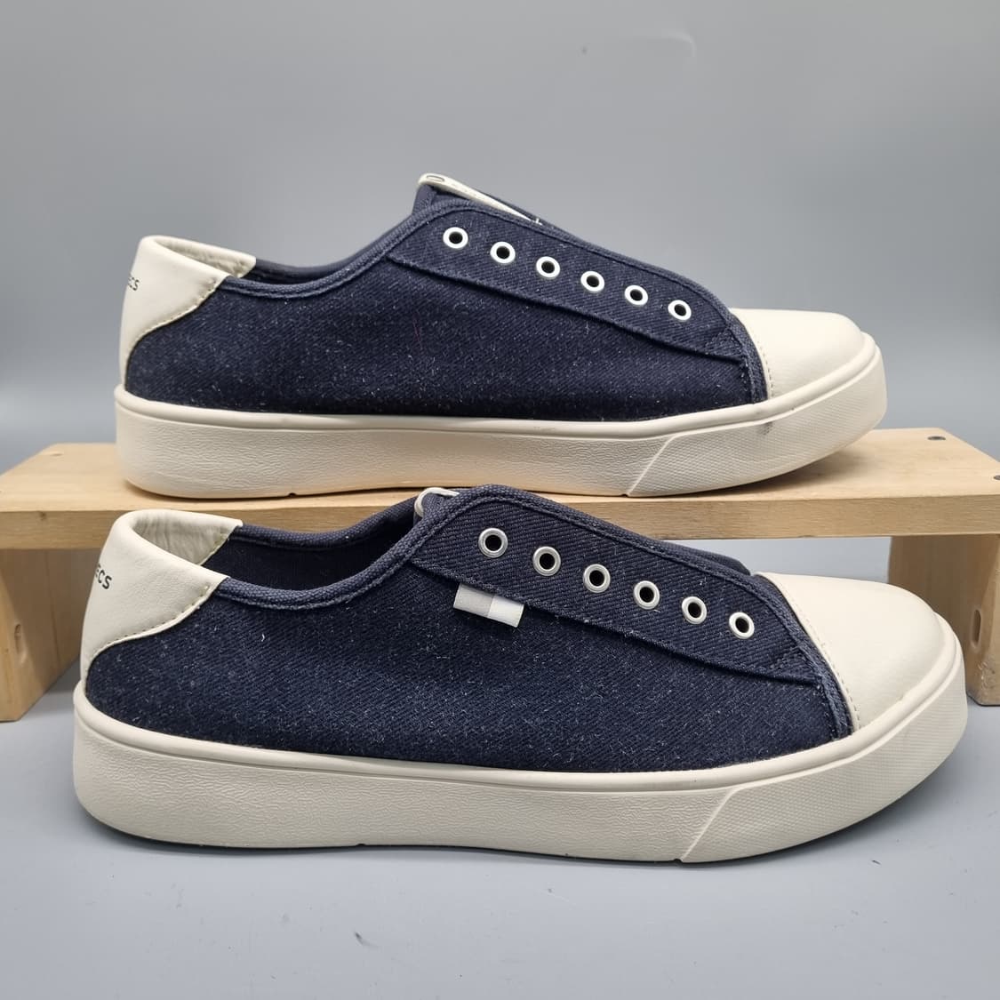 새상품급 프로스펙스 남성스니커즈280 상품이미지1