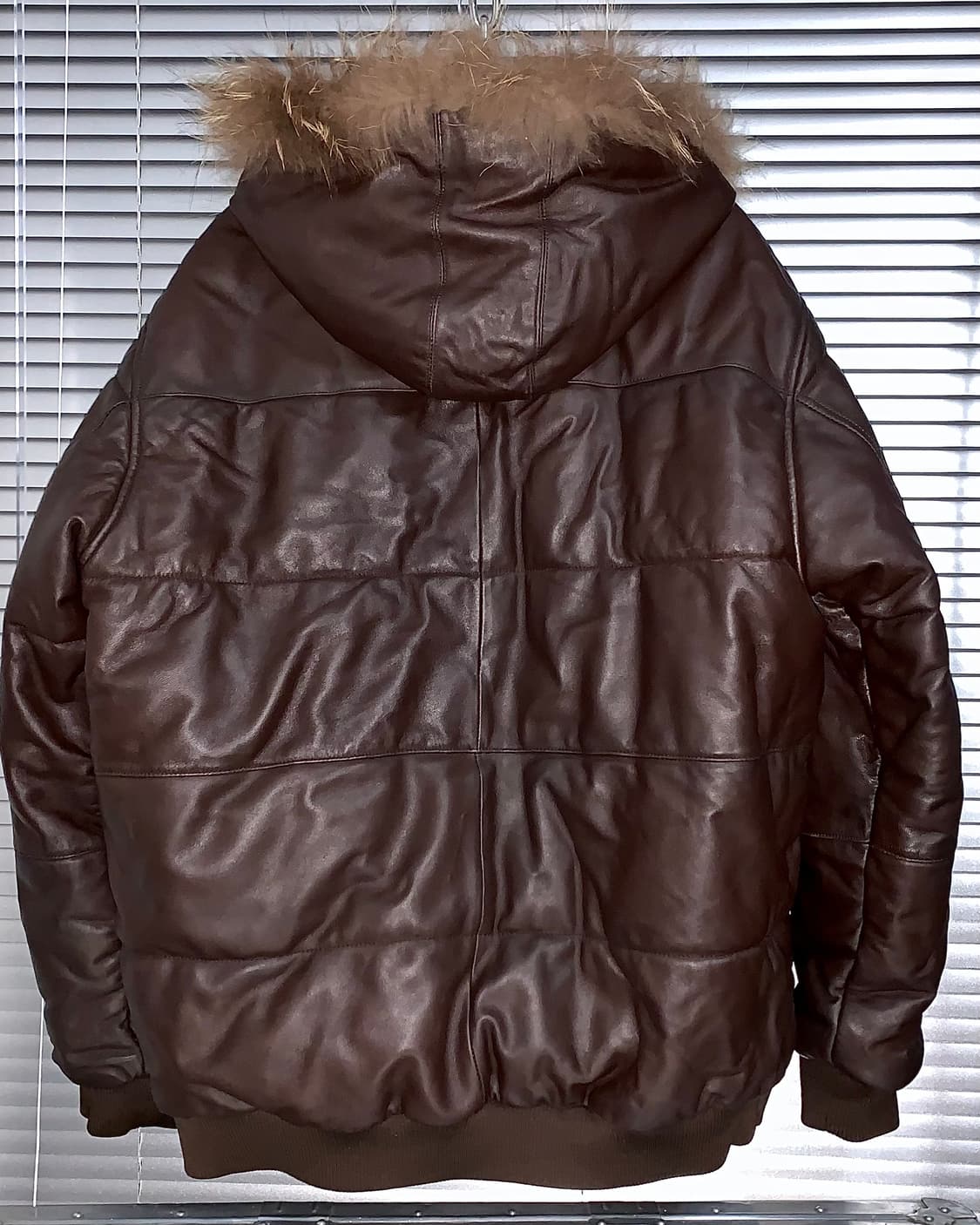 2000s 빈티지 로카웨어 가죽 & 퍼 트리밍 패딩 코트 상품이미지3