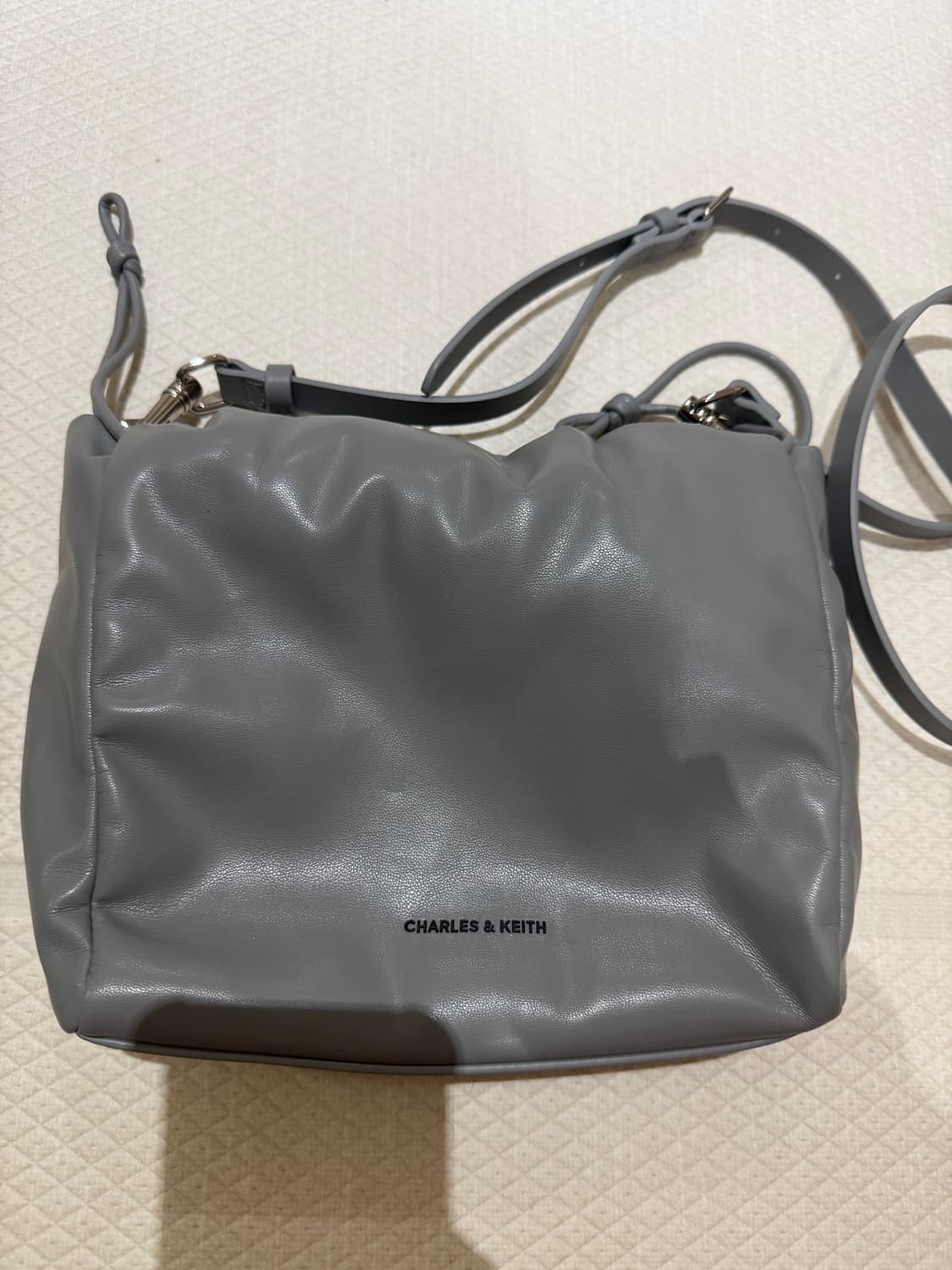 찰스앤키스 그레이 숄더백 상품이미지6