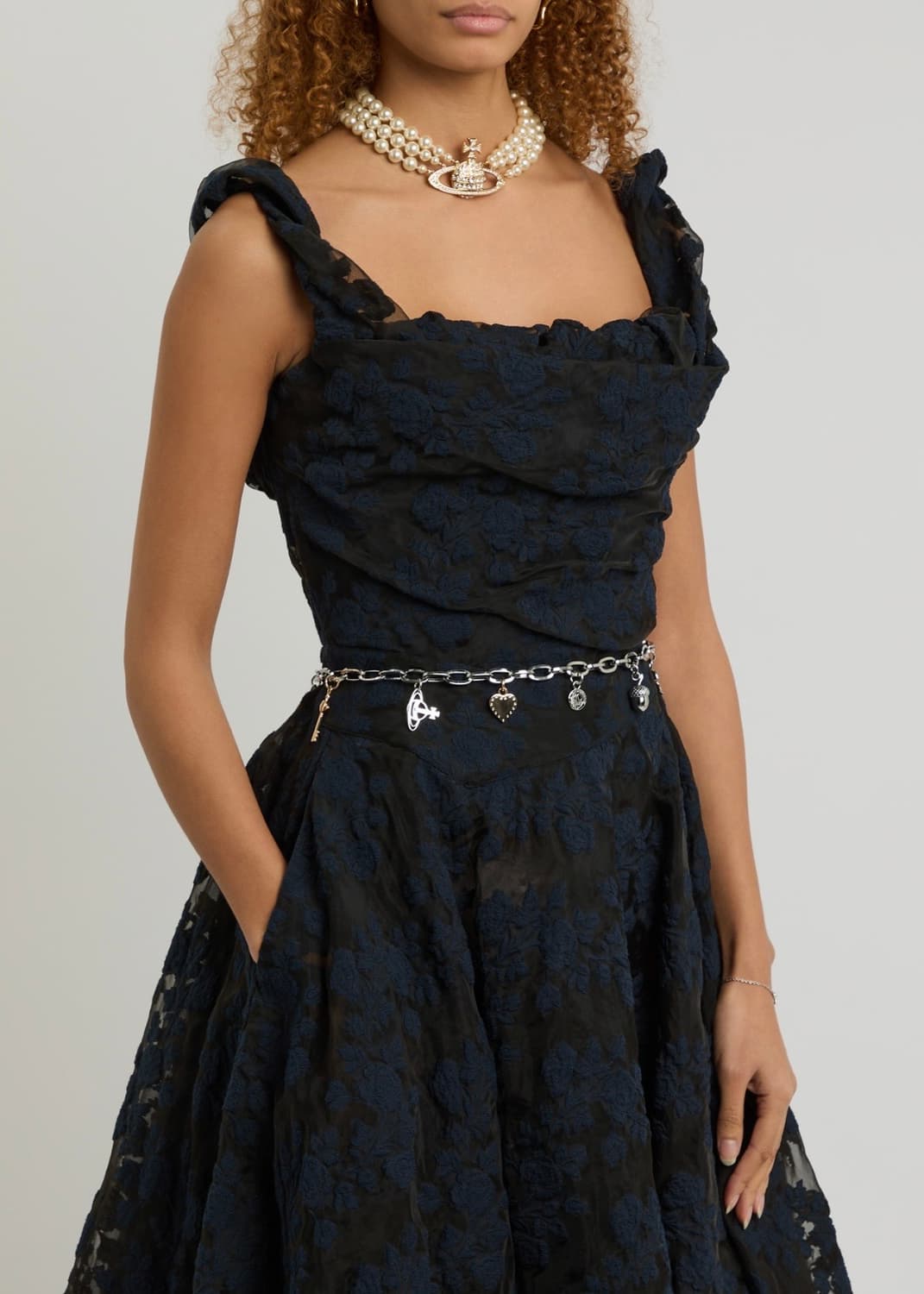 비비안 웨스트우드 ORB 플레이트 체인 벨트 상품이미지6