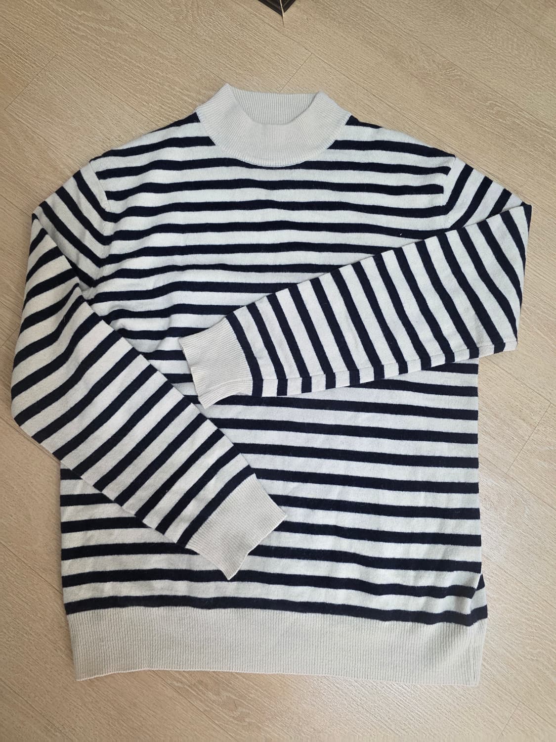 토마스모어 모크넥 스트라이프 니트 S 상품이미지1