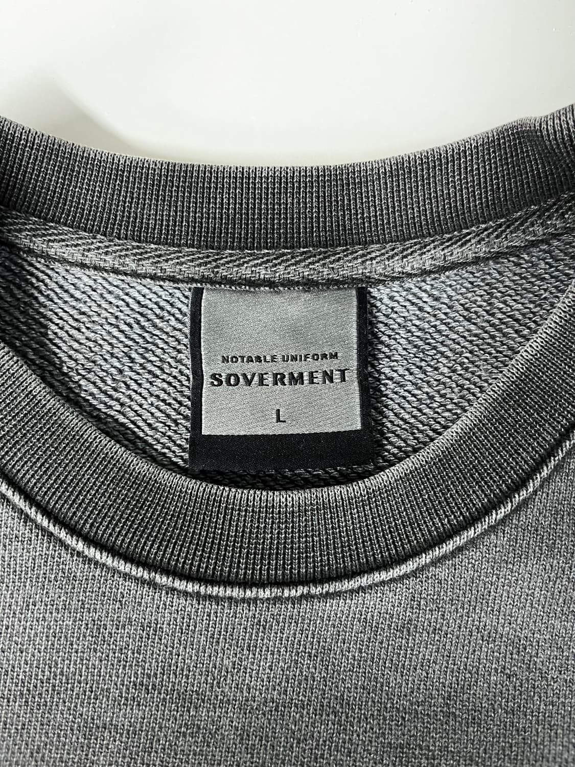 L) 소버먼트 피그먼트 스웻셔츠 맨투맨 차콜 상품이미지4