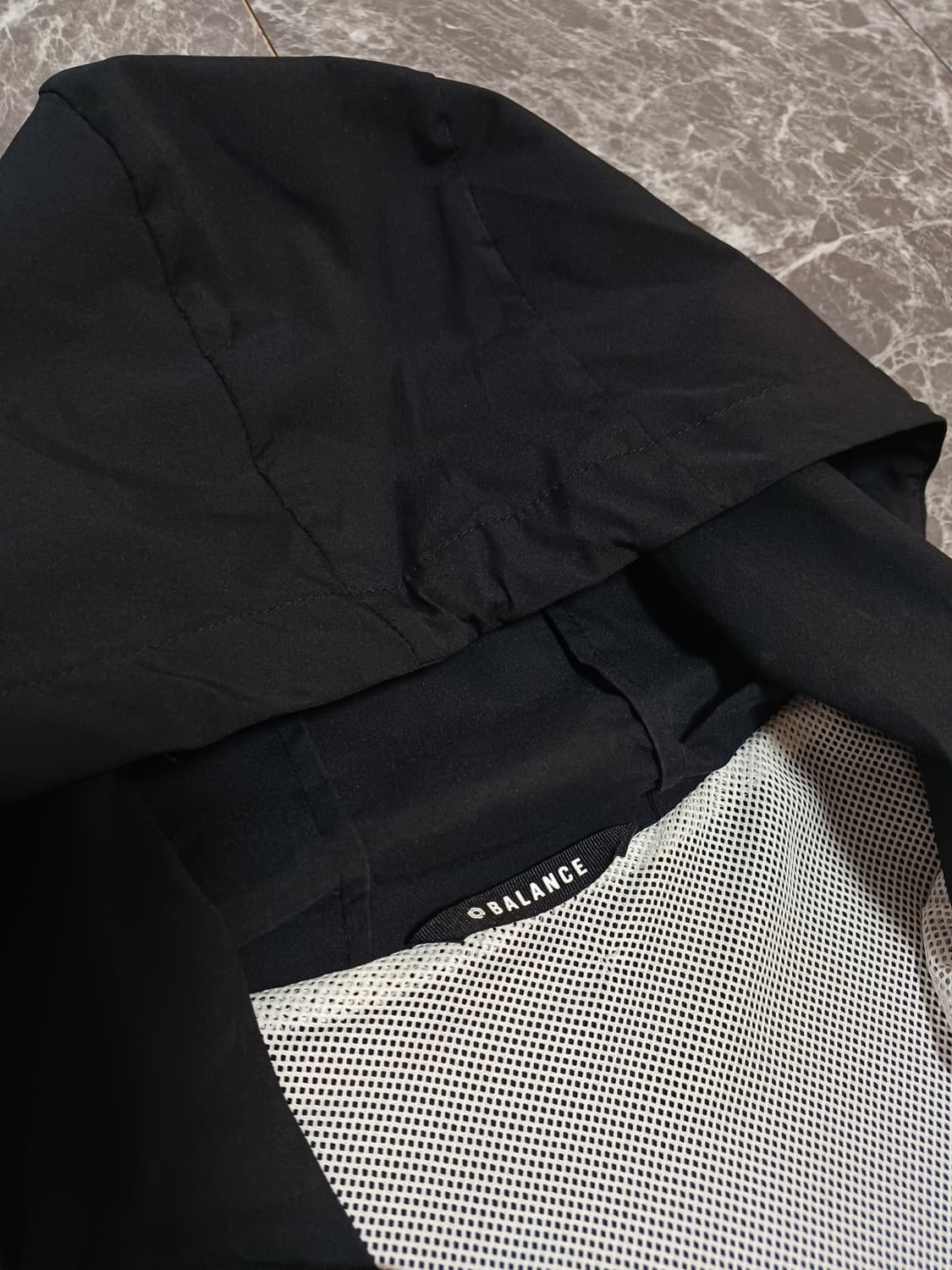 TOPTEN10 바람막이 후드 자켓 (XL)
 상품이미지6