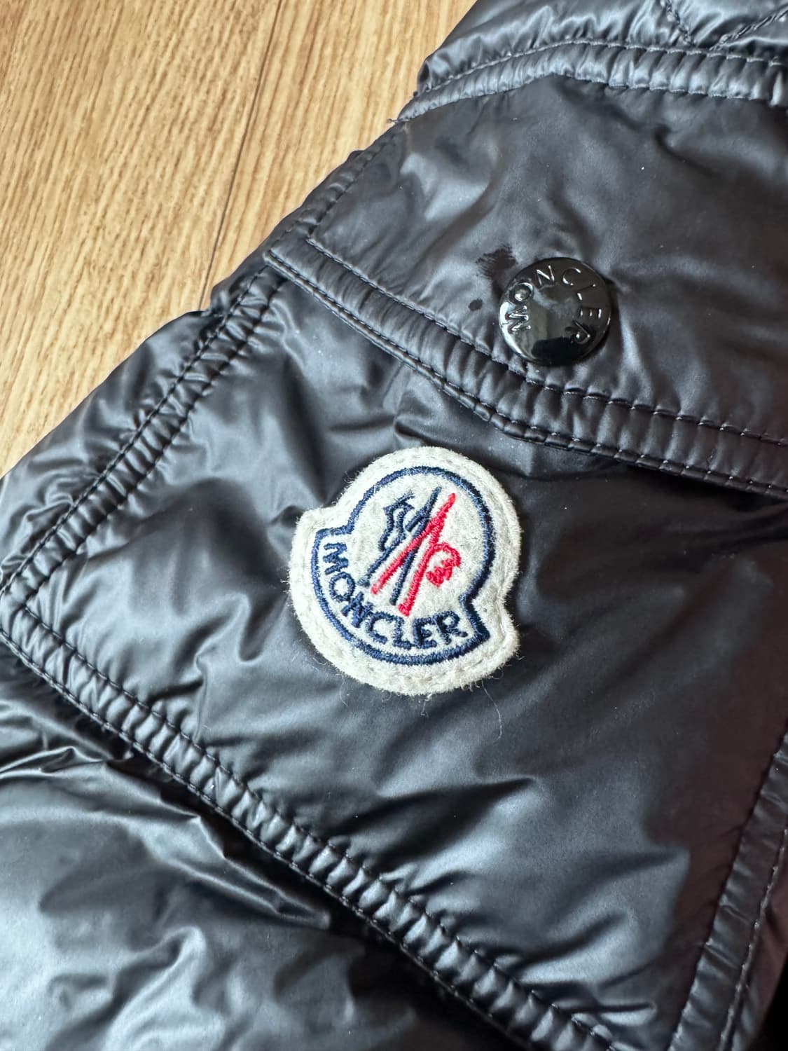 몽클레어 아게이 3사이즈 블랙 상품이미지3