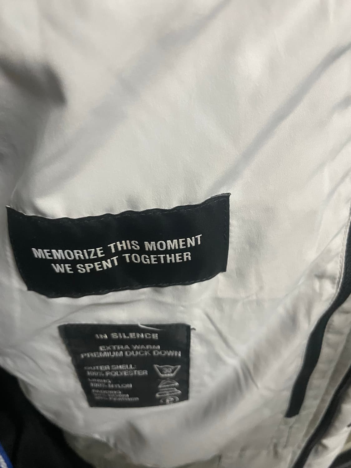 인사일런스 에센셜 다운자켓 패딩 상품이미지6