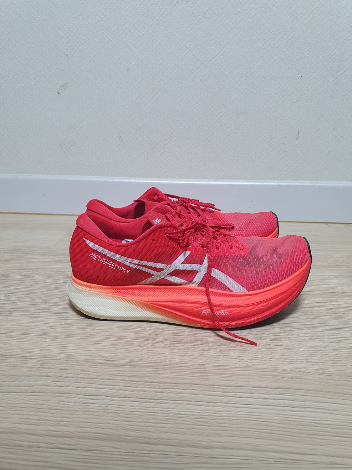 아식스 메타스피드 스카이 러닝화 270 상품이미지1