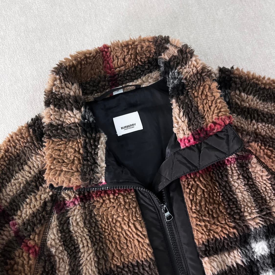 100 버버리 21FW 노바체크 캐시미어 양털 플리스 자켓 상품이미지2
