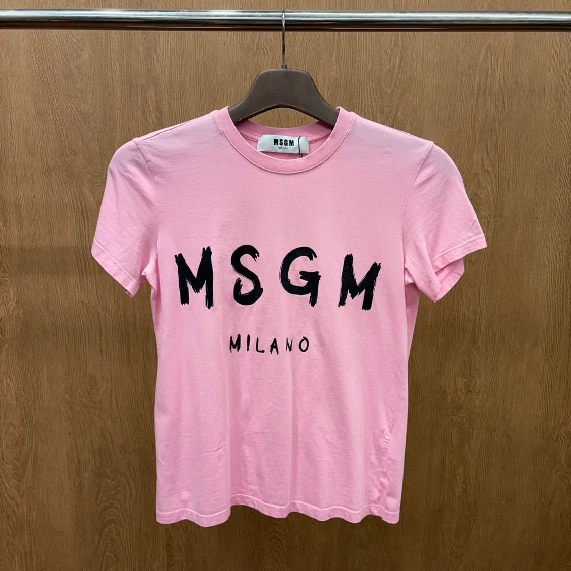 MSGM 라운드넥 반팔 티셔츠 로고 프린팅 디테일 기본핏 핑크 상품이미지2