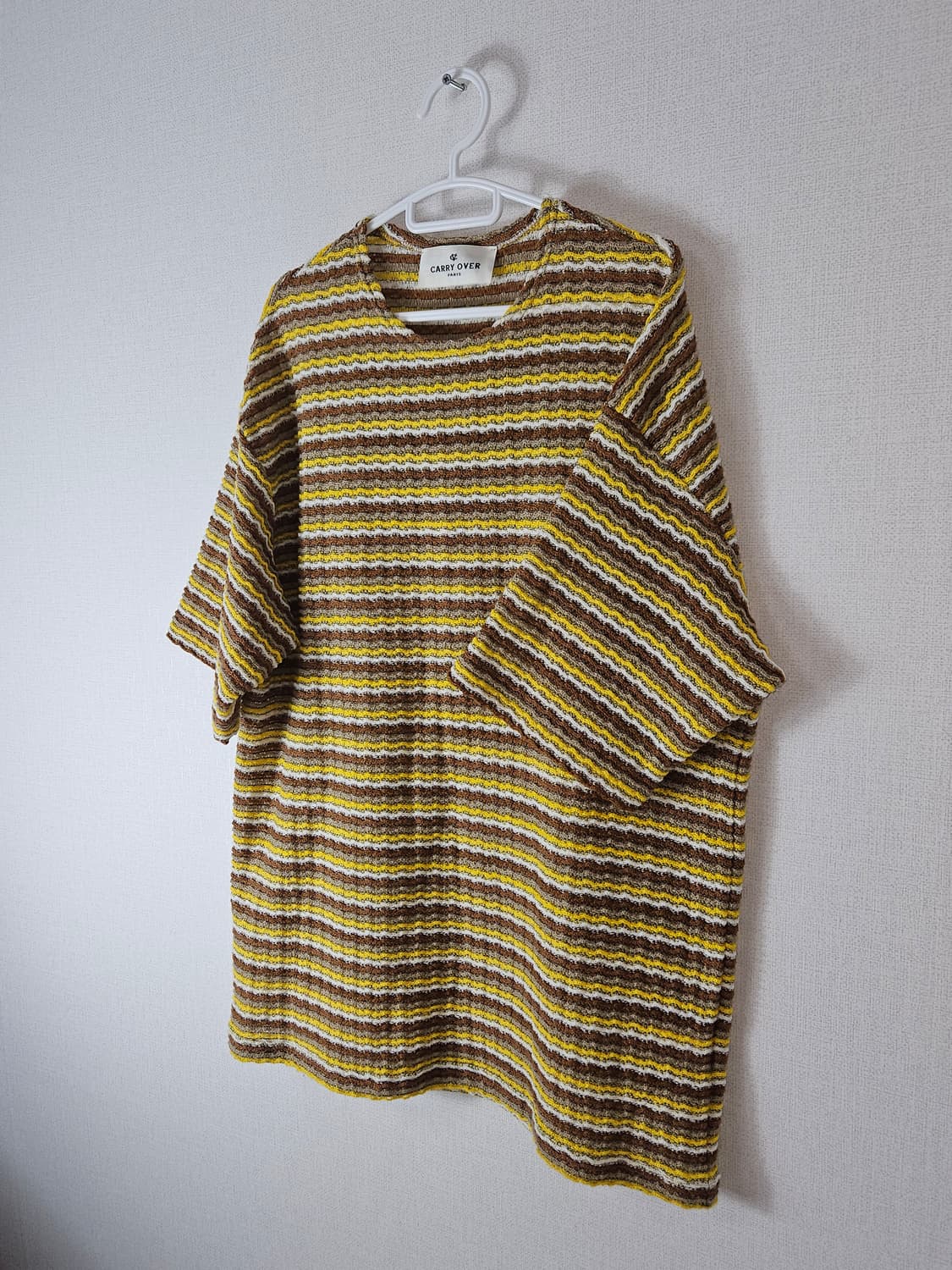 CARRYOVER 니트 반팔티셔츠 파리 L 상품이미지1