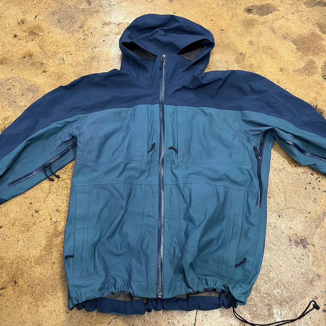 [정품/M] 아크테릭스 고어텍스 바람막이 자켓 블루 b10 상품이미지2