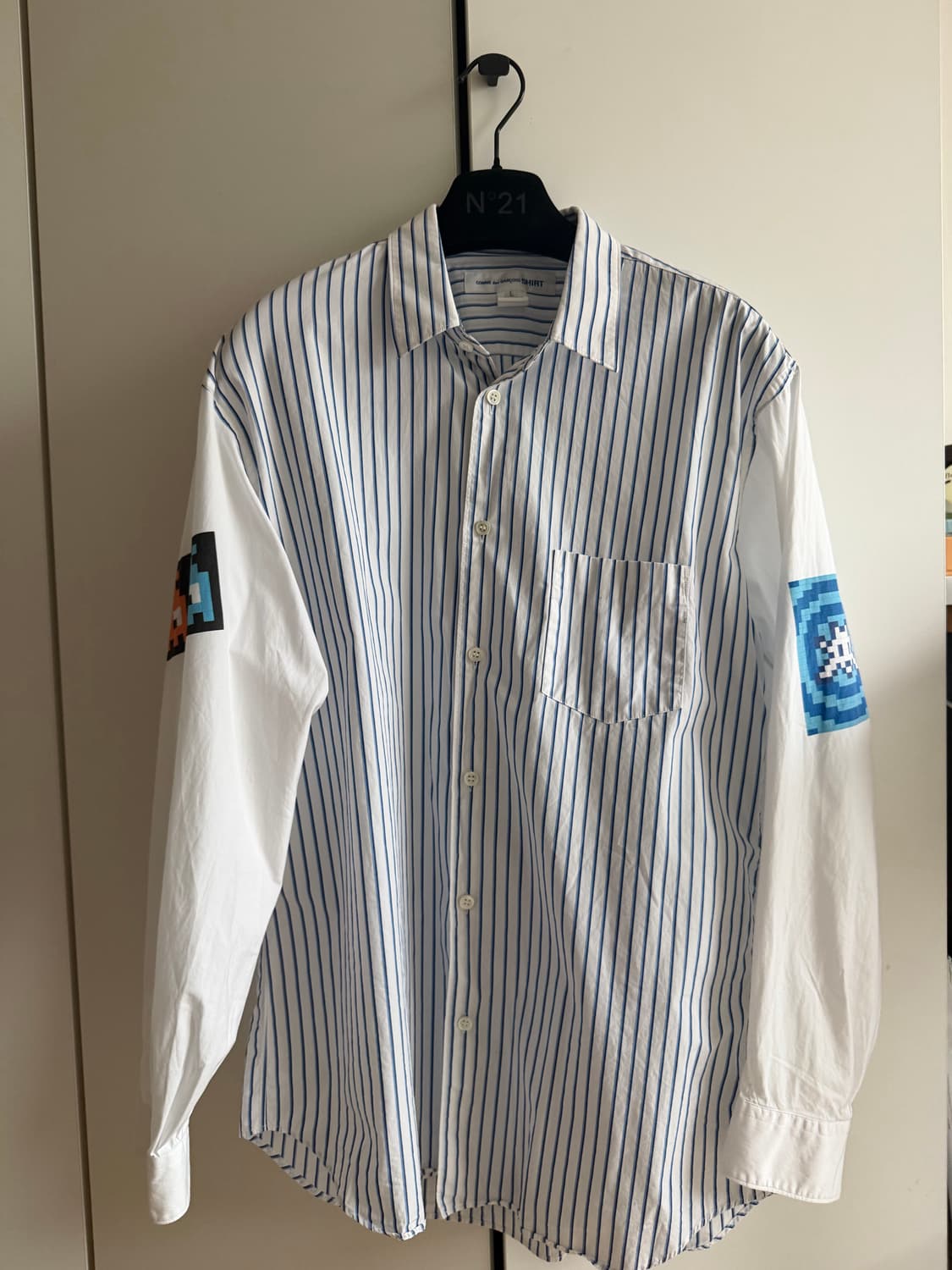 꼼데가르송 셔츠 invader 콜라보 제품 상품이미지1