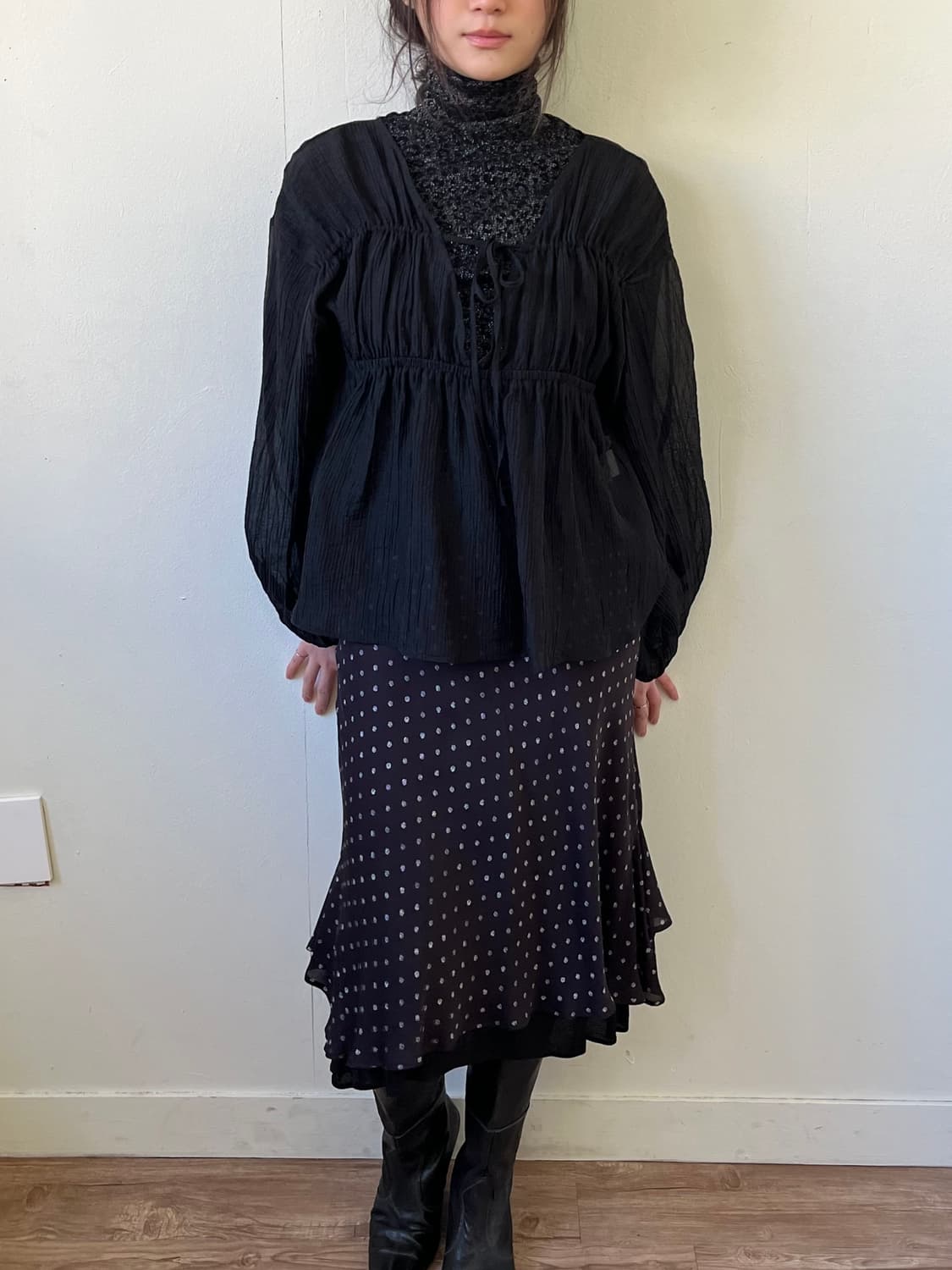 CLASSICAL ELF 블랙 시스루 블라우스 상품이미지6