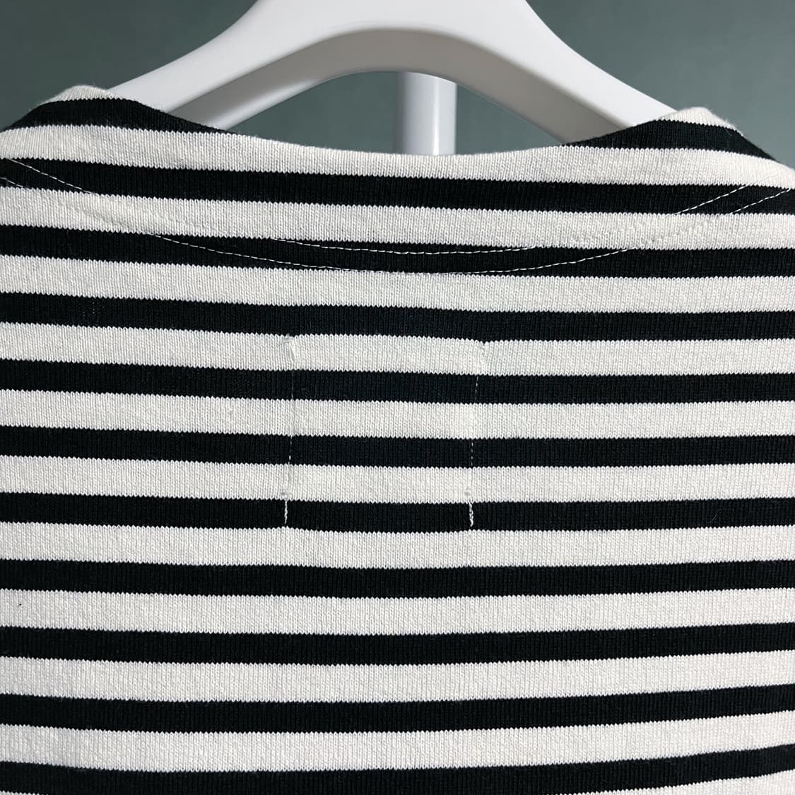 타카히로미야시타 숄더버튼 보트넥 슬리브리스 상품이미지9