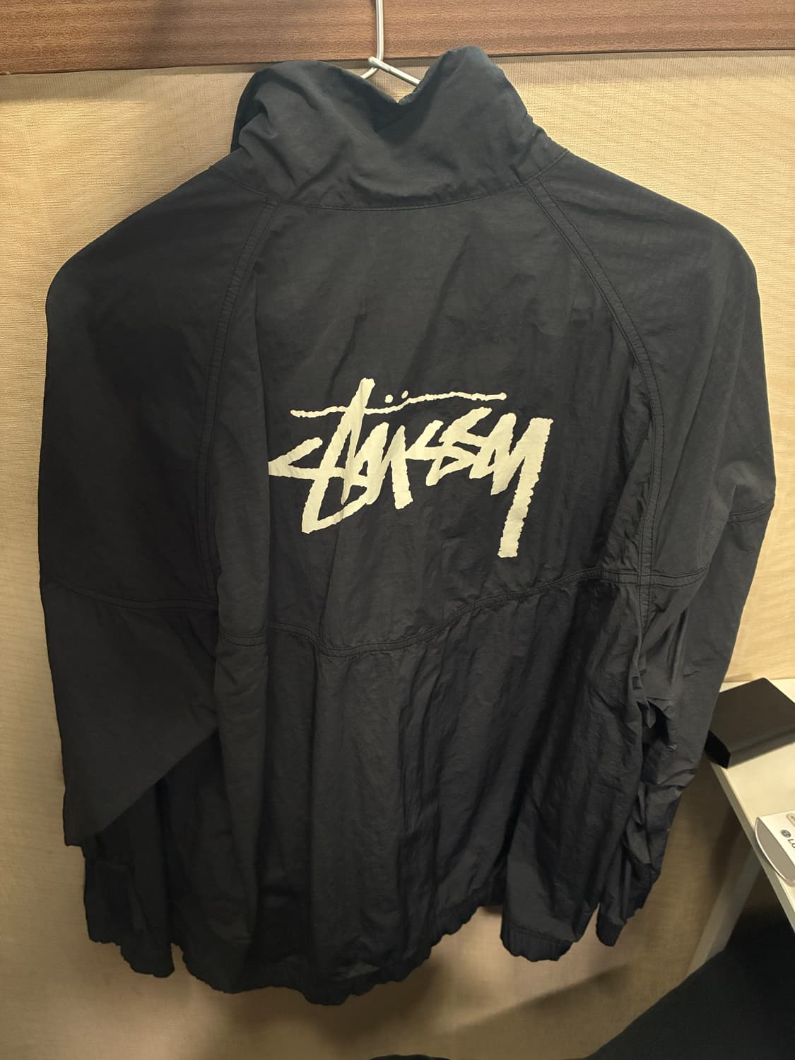 나이키x스투시 윈드러너 아노락 상품이미지1