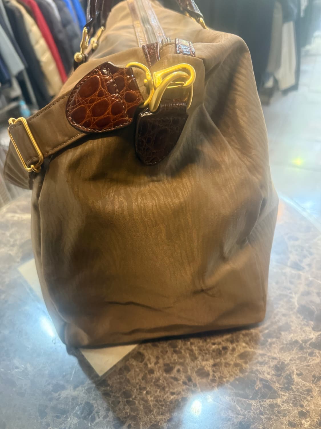 정품 발렌시아가 여행용 보스턴백 팝니다 상품이미지3