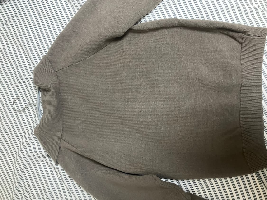 오피쉬 트윈 버튼 가디건 브라운 상품이미지4