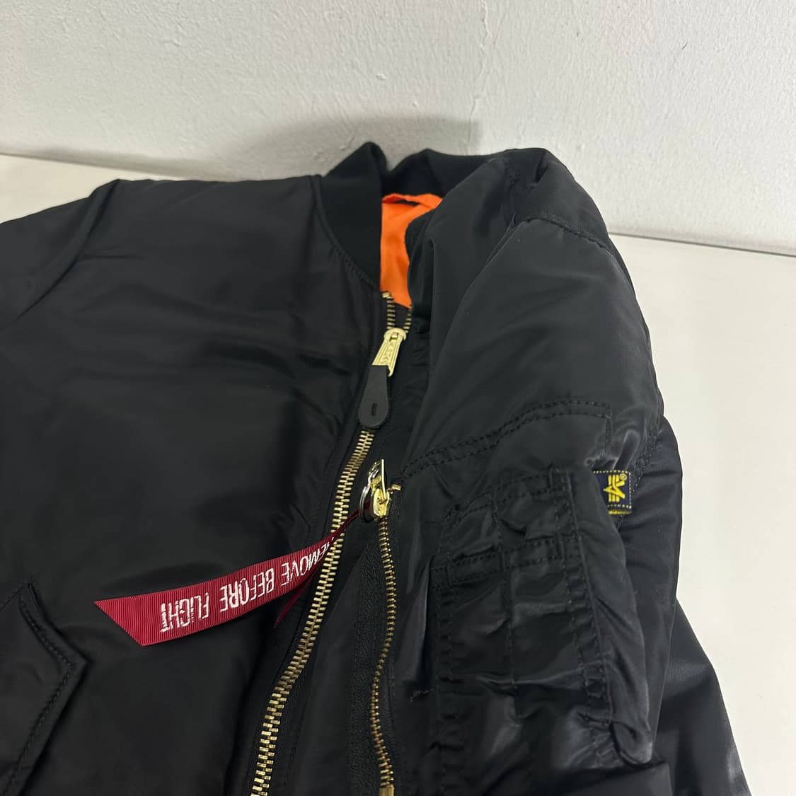 M 95 알파인더스트리 블랙 누빔 MA1 항공점퍼 상품이미지2