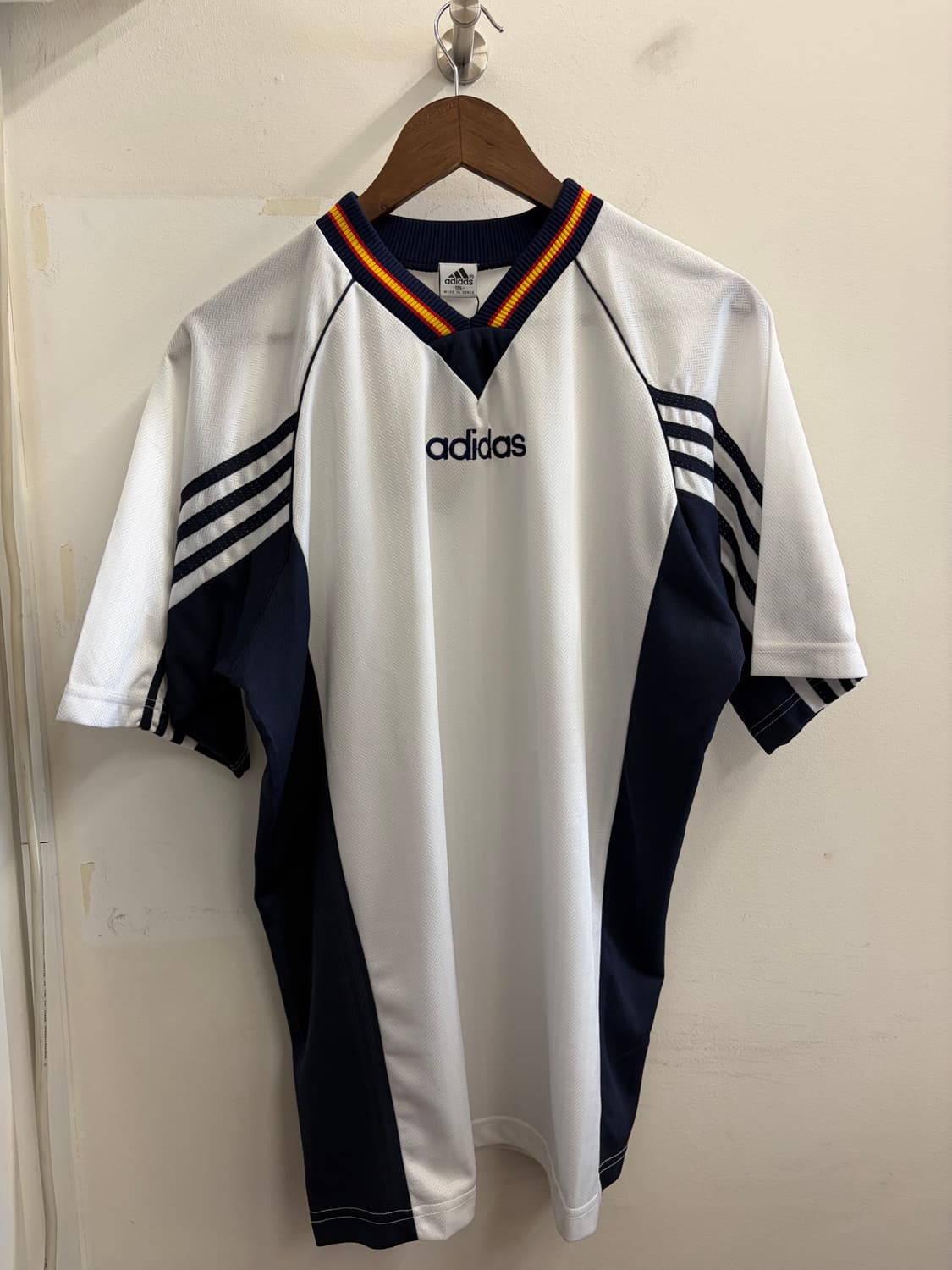N343. 아디다스 빈티지 반팔 상품이미지1