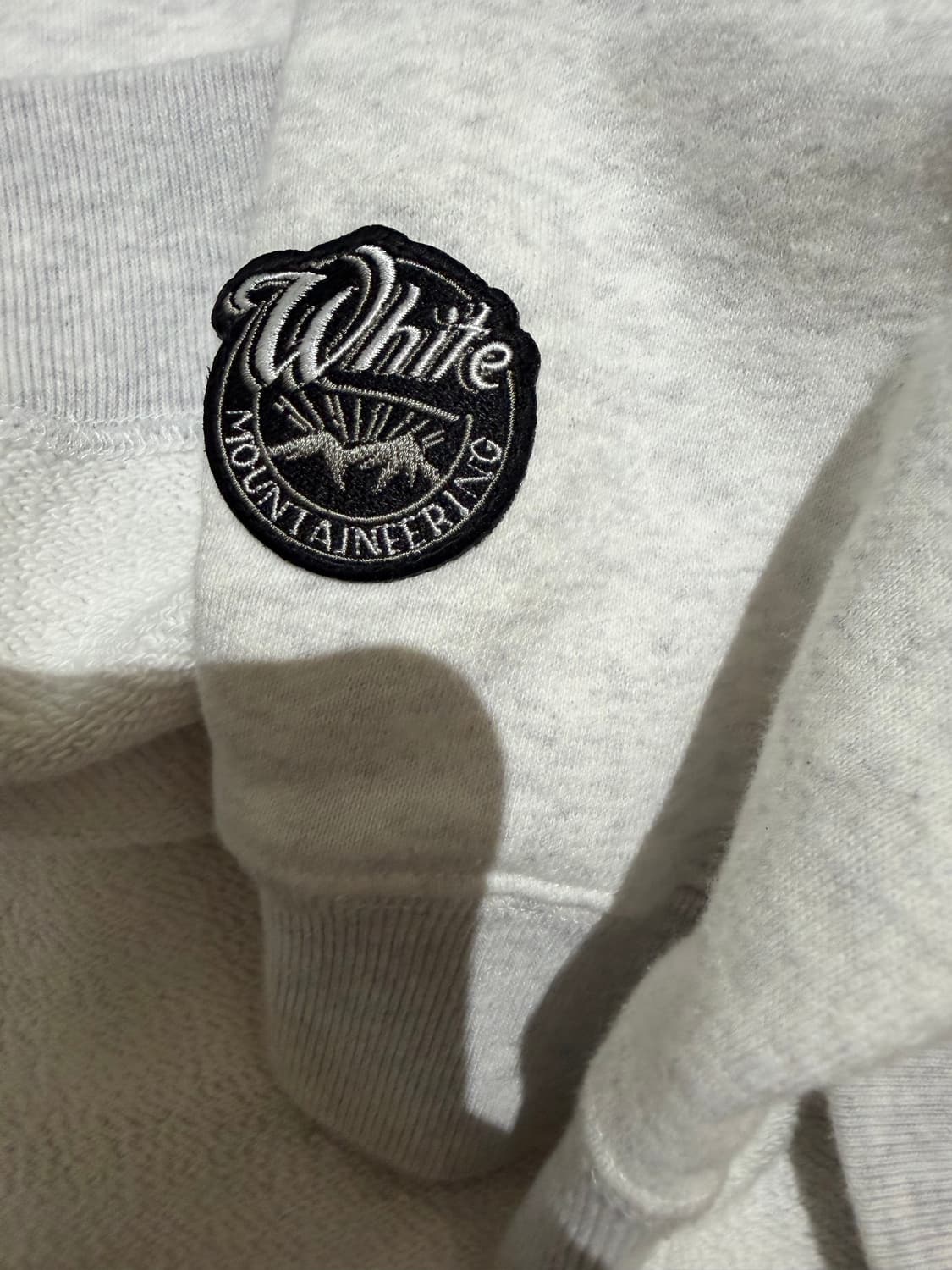 화이트마운티어링  후드 상품이미지4