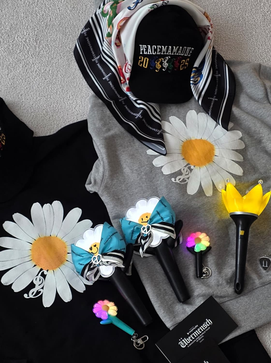 지드래곤 위버멘쉬 오피셜 미니 라이트 키링 (민트,블랙) 상품이미지4