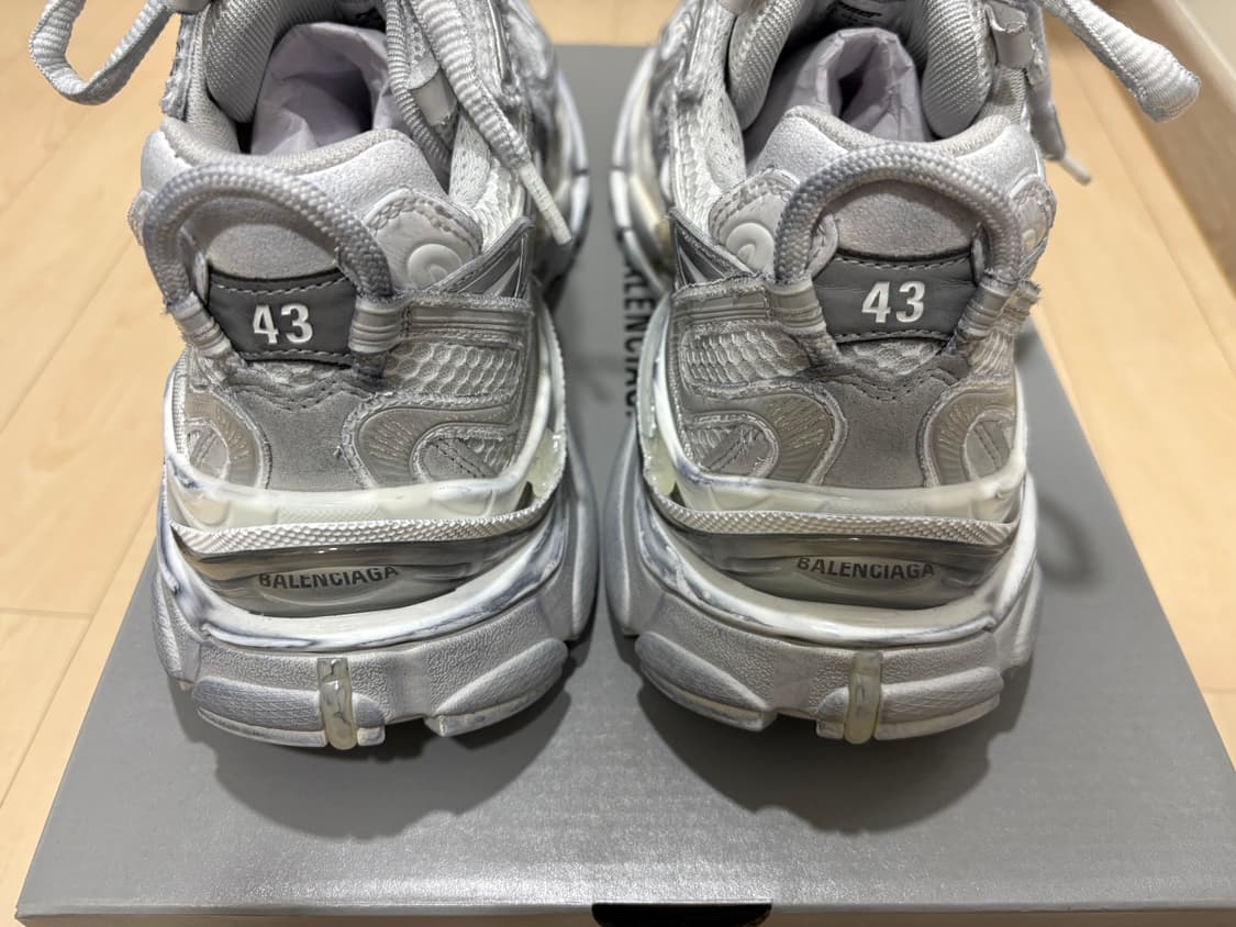 발렌시아가 러너 2.0 화이트 실버 그레이 43 상품이미지3