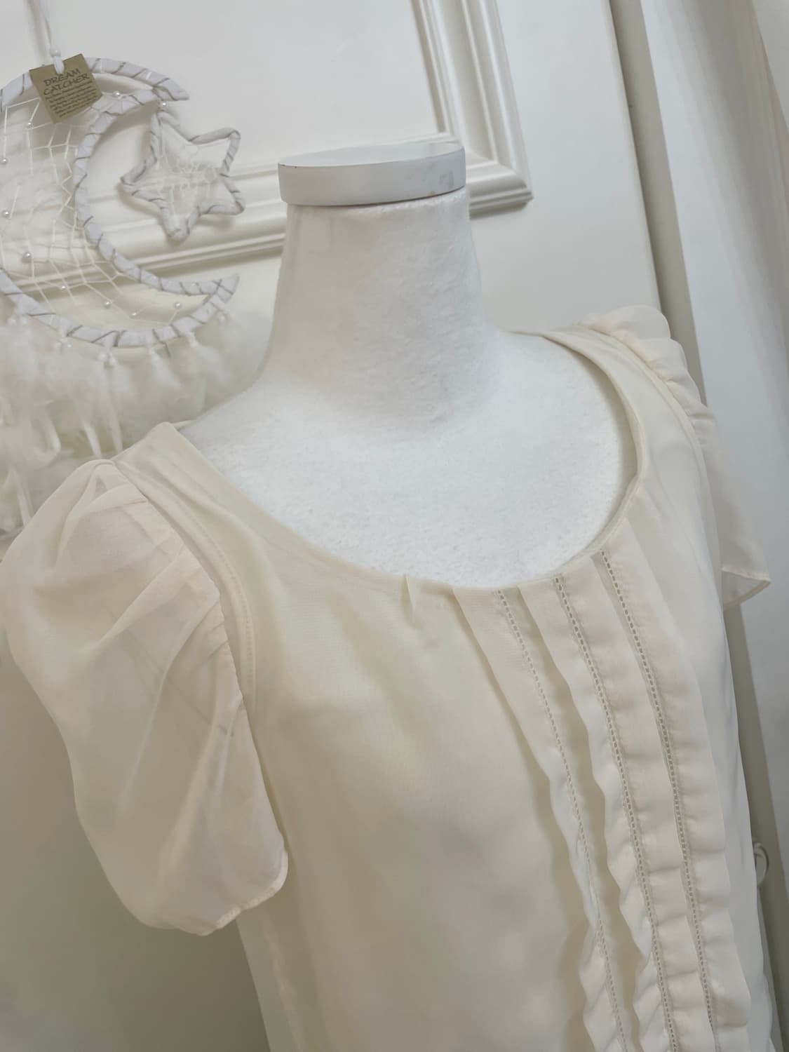 ivory pleats point puff sleeve blouse 상품이미지8