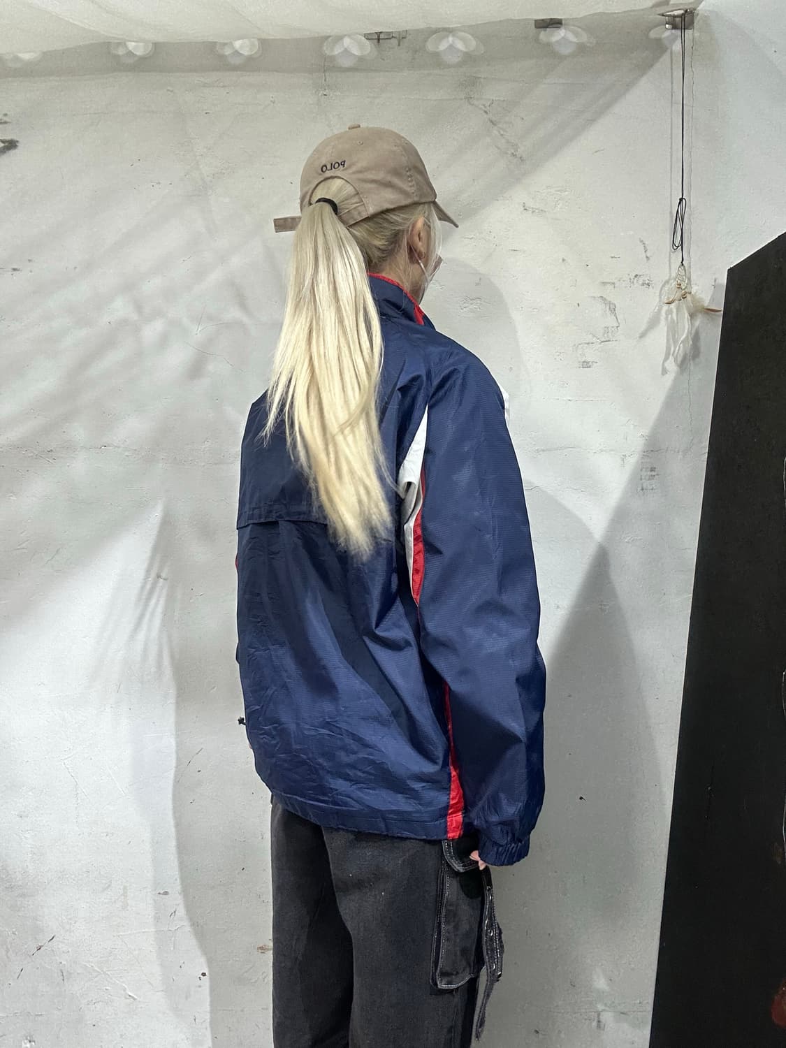 아식스 올드스쿨 네이비 오버핏 바람막이 자켓 S 상품이미지3