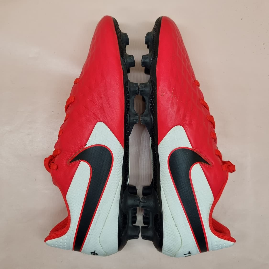 나이키 티엠포 레전드8 풋살화 255 상품이미지5