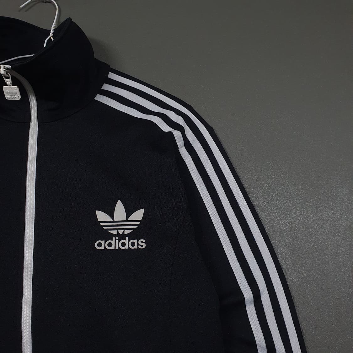 95 (M) 아디다스 유로파 파이어버드 트랙탑 져지 자켓 희귀 벨벳 블랙 상품이미지3