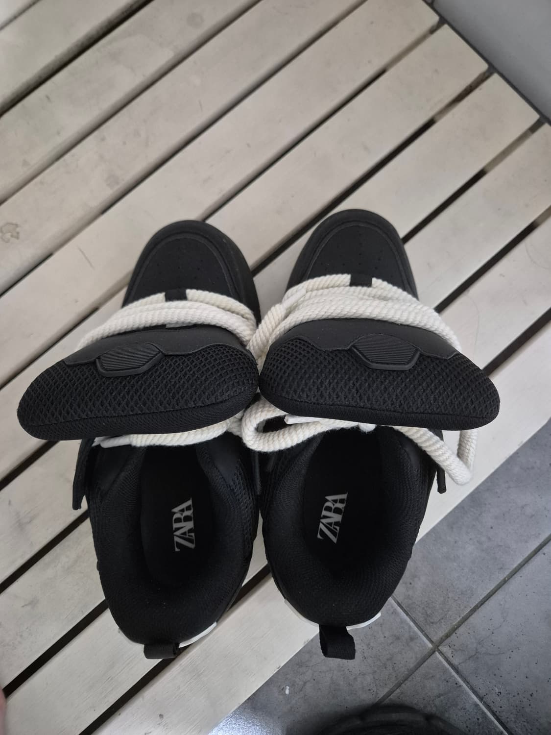 스트링 스케이트 스니커즈 상품이미지2